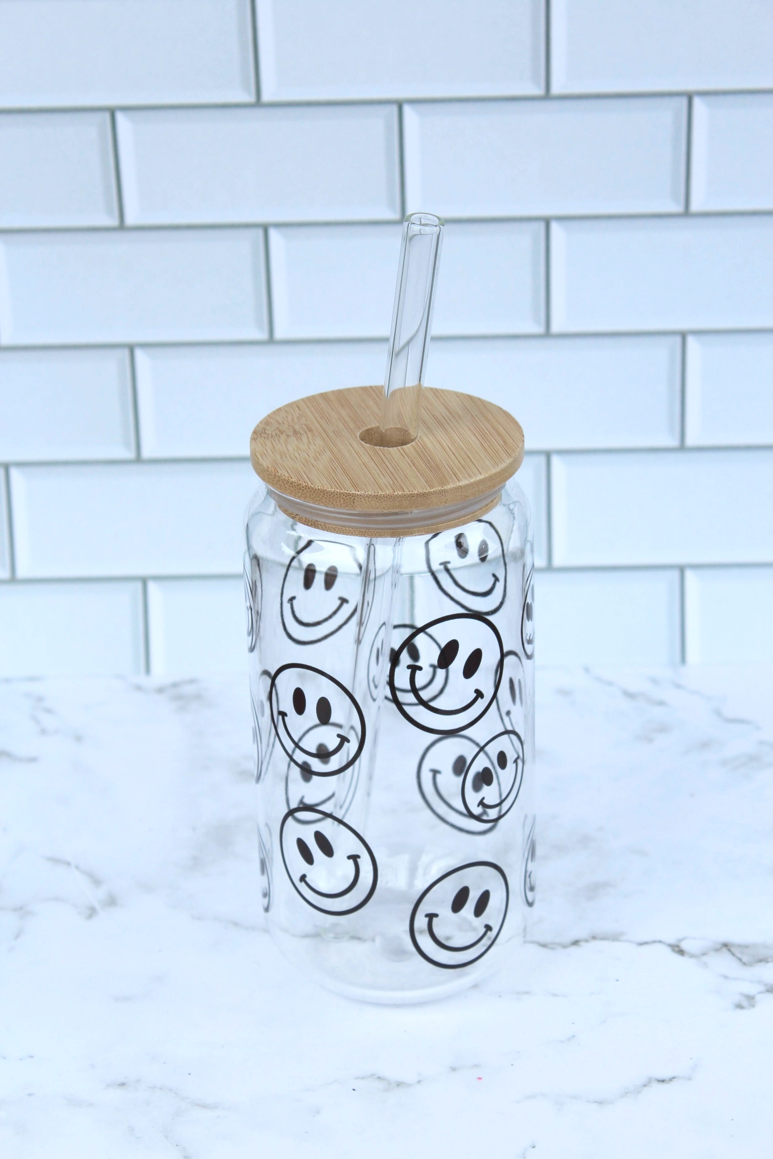 Smiley Face 16oz Glass Can Cup – GabbyCreates