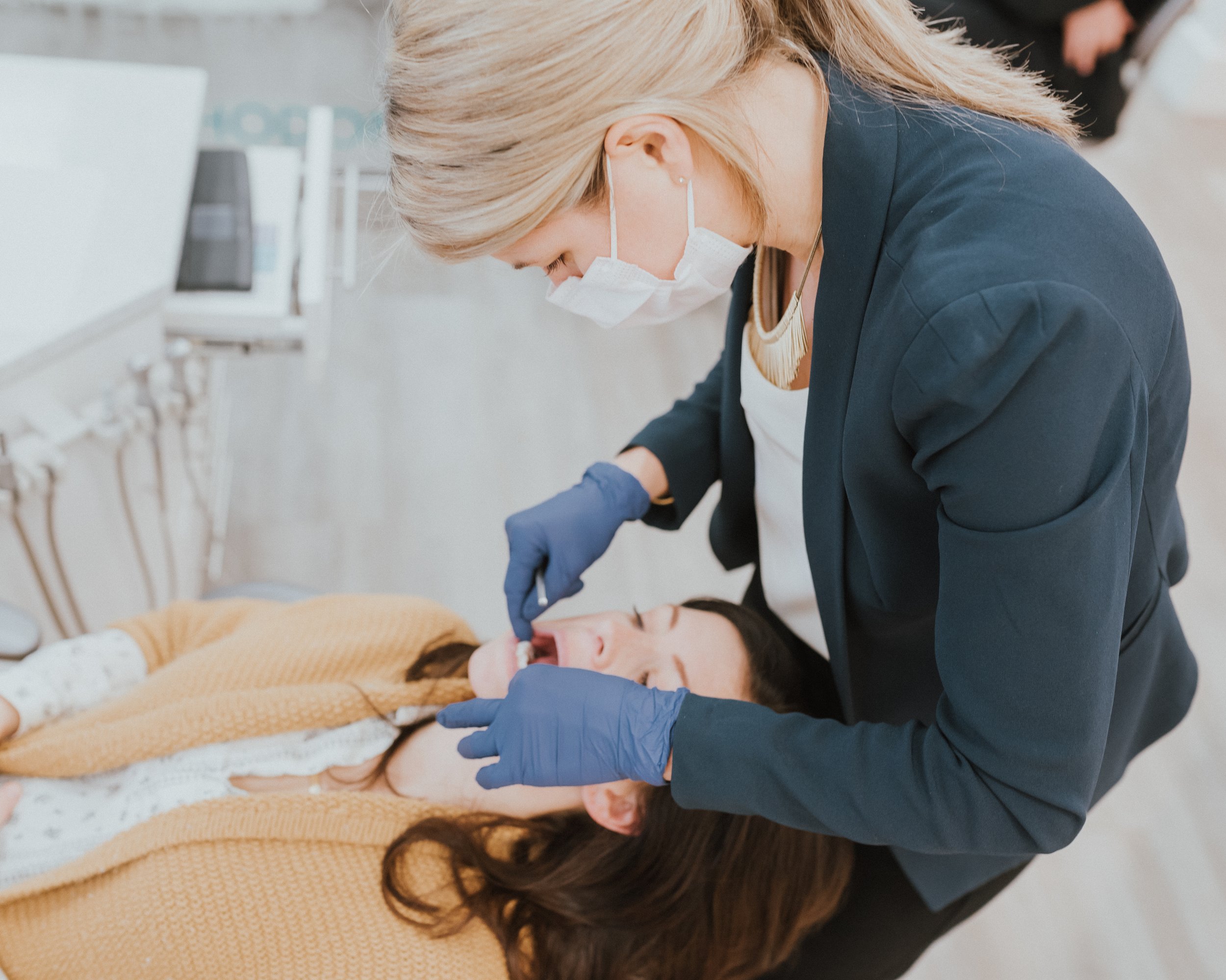 The Wild Decoelis | My Journey To a Better, More Confident Me with Invisalign  | THe Brace Space | Dr Davidson