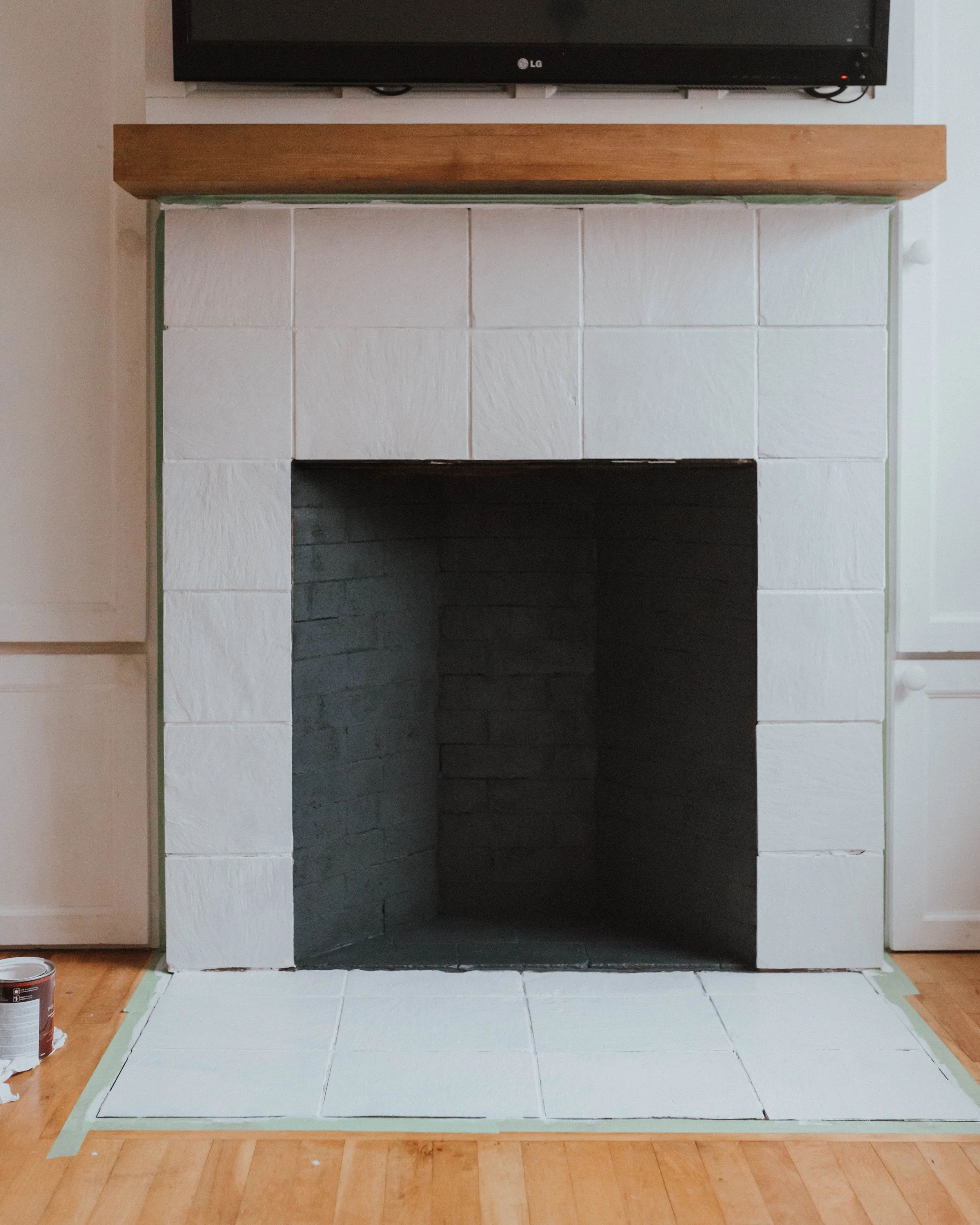 My $100 Fireplace Makeover with Behr Paint | The Wild Decoelis | Behr Painters White