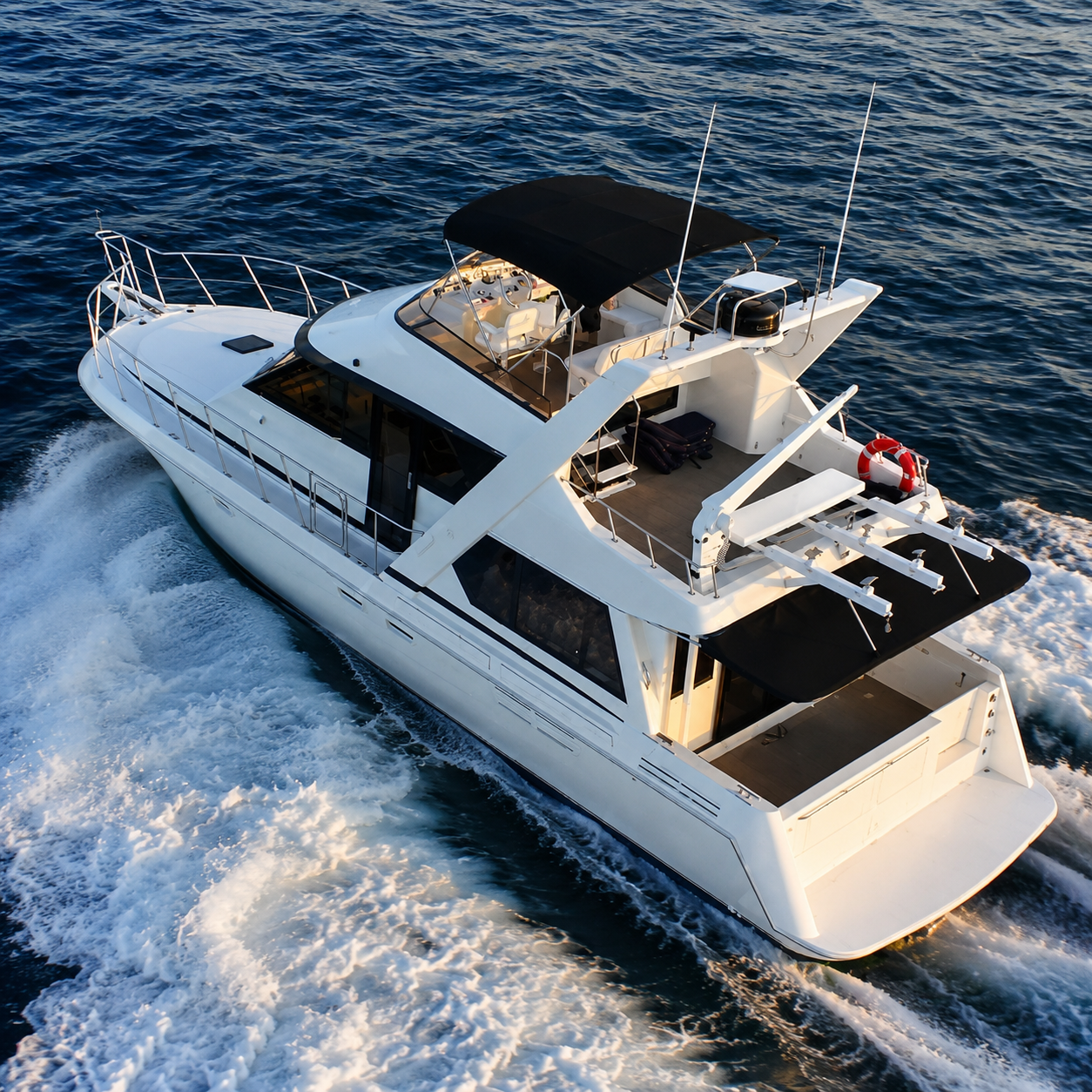 Navigator 5000 Yacht For Sale