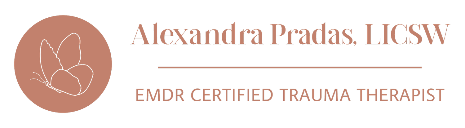 Alexandra Pradas, LICSW
