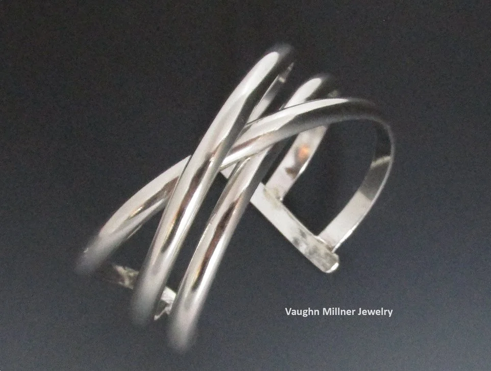 Vaughn Millner - Studio Art Jewelry