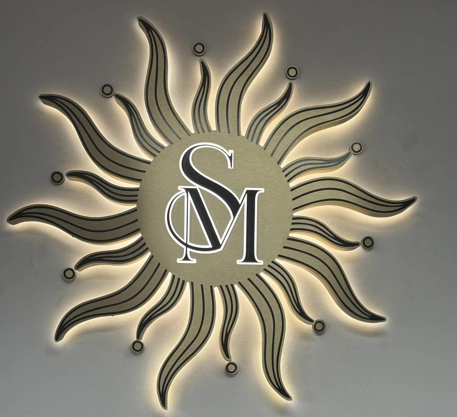 SOLLMIO BEAUTY SALON