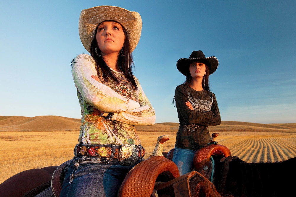 Freundin Vollbusige Cowgirl Gruppensex