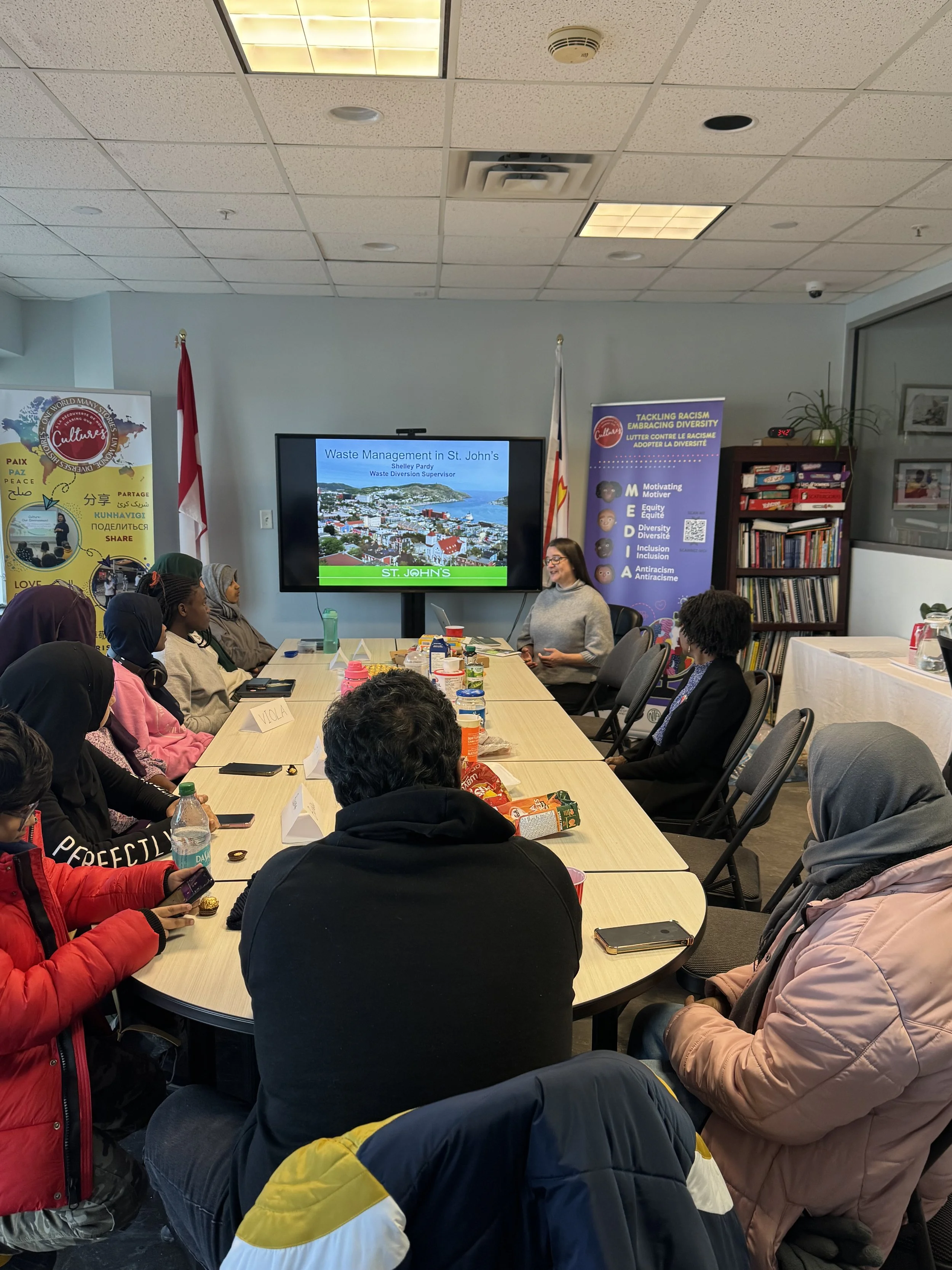 EARN Program session moment
