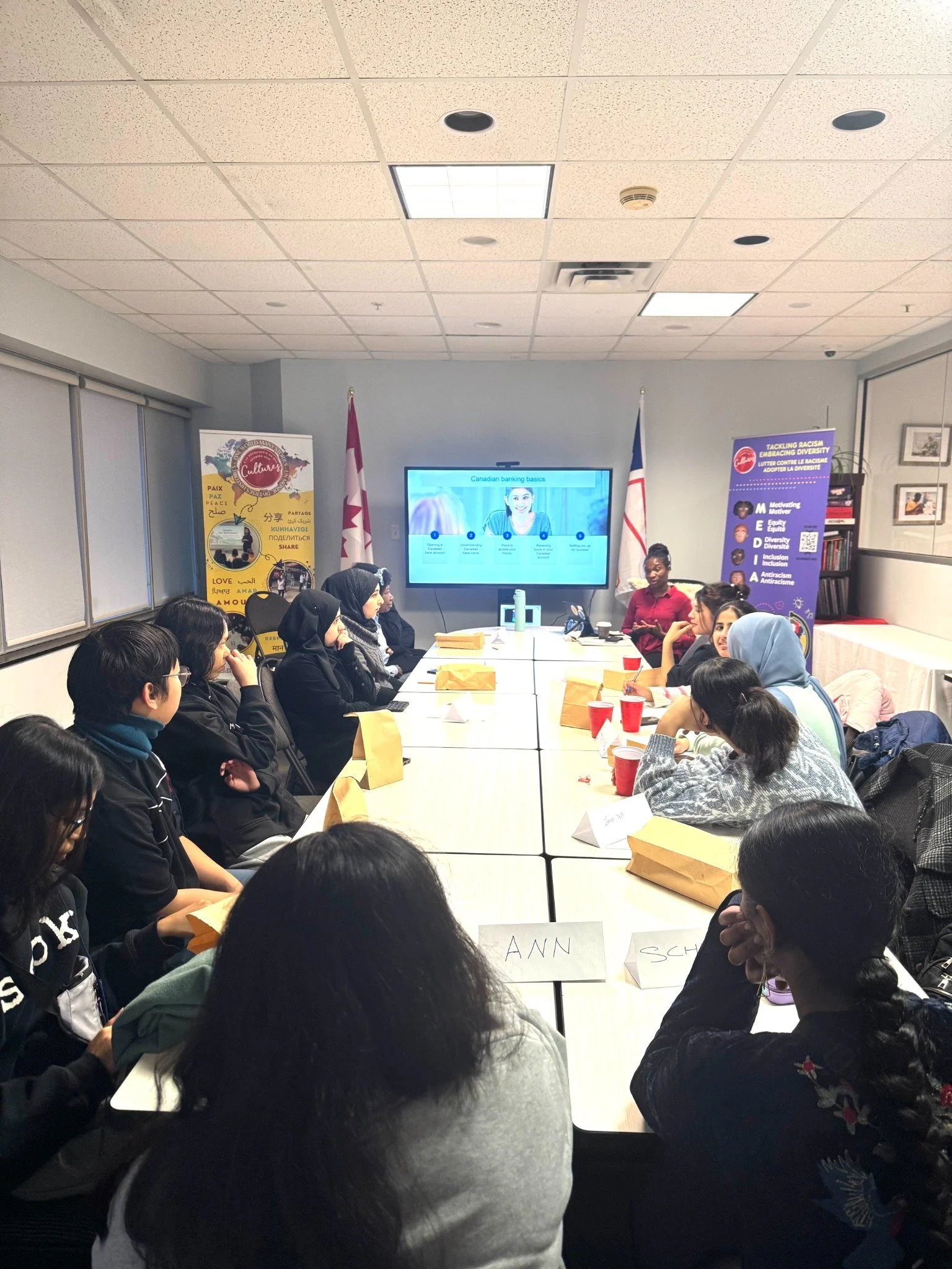 EARN Program session moment