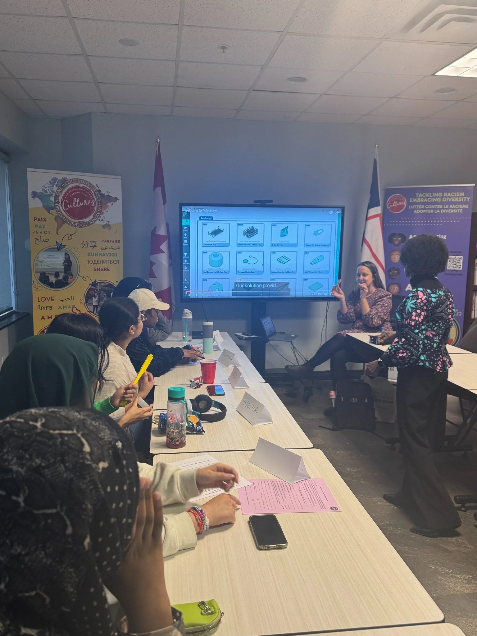 EARN Program session moment