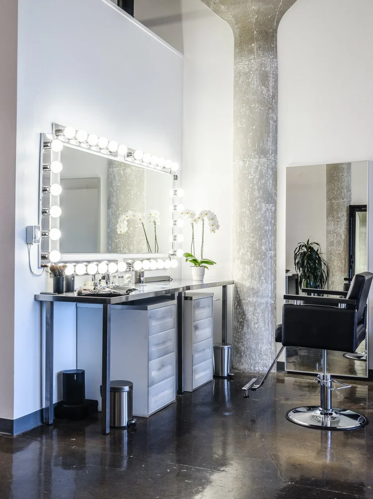 Studio makeup and preparation area for Los Angeles headshot sessions