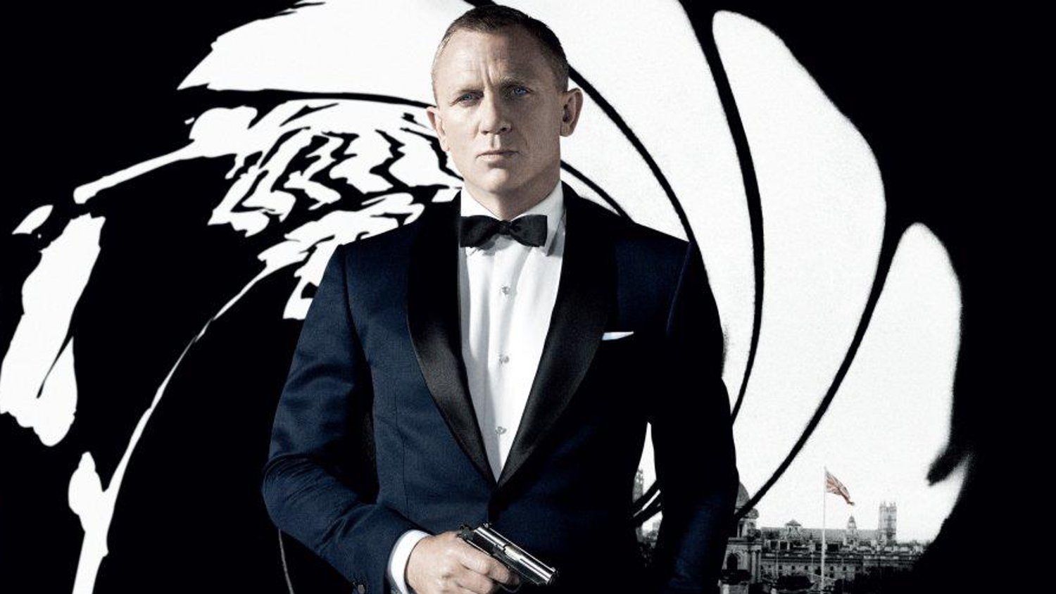 Дэниел Крейг и его враг агент 007 Скай фол
