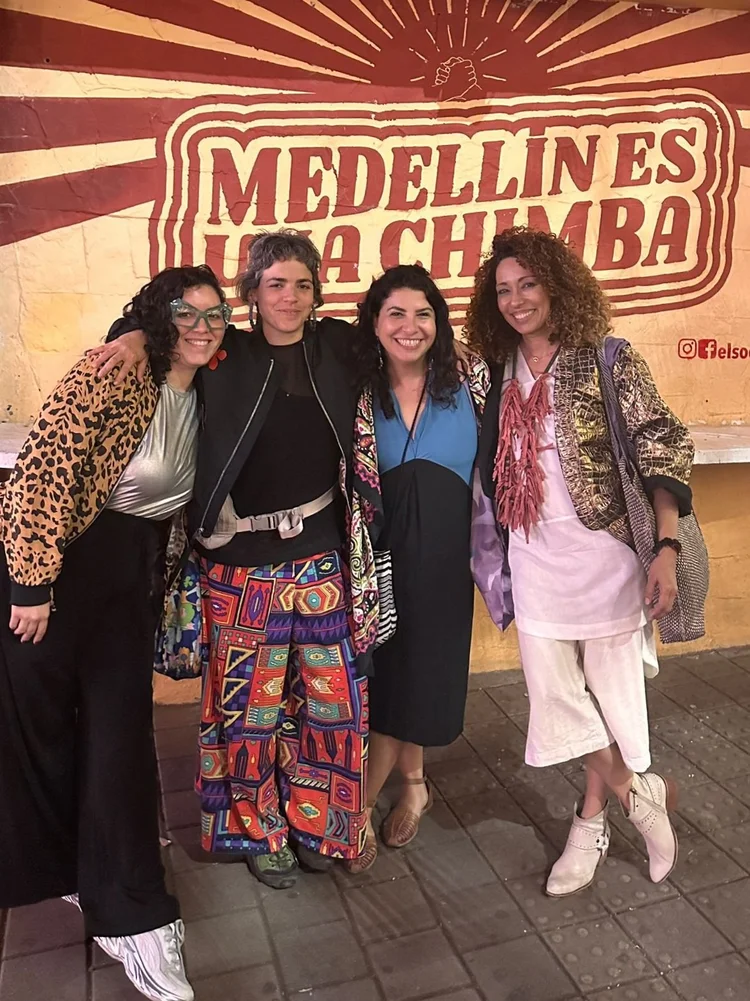 Ashleen, Dani, Auralis y Ruby Medellin Ruta del Chicharrón