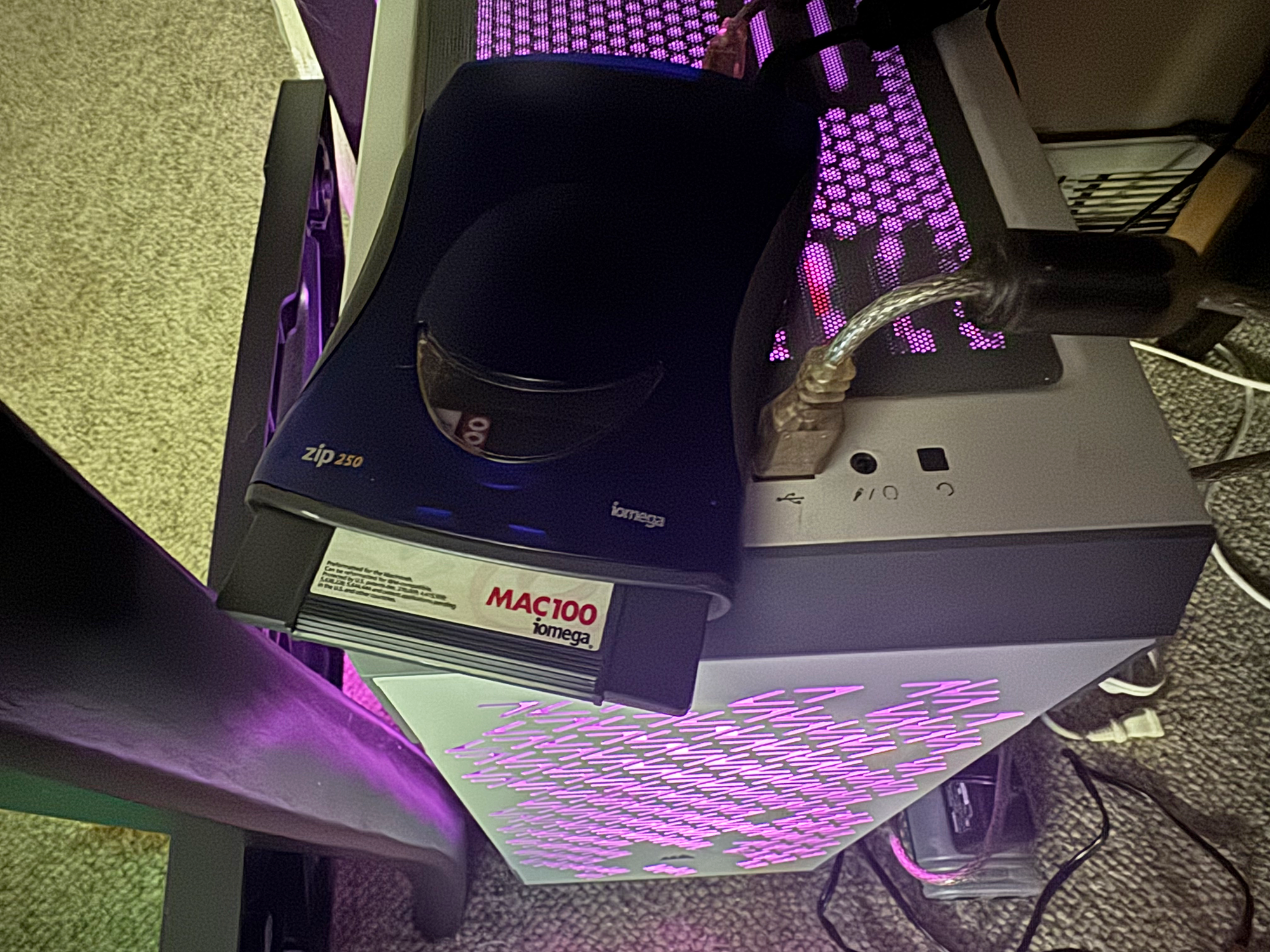My Gaming PC, opening Mac disks. LOL!