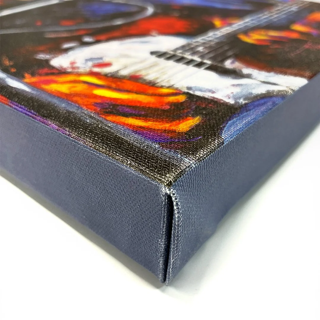 Solid color edges