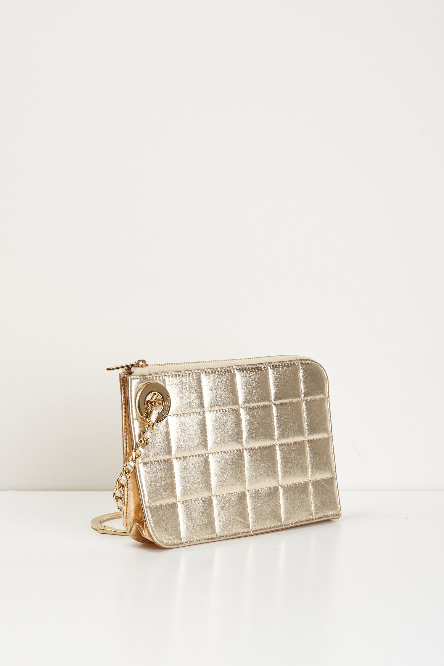 CHANEL 2002-2003 Gold Quilted Cuff Wristlet — Garment