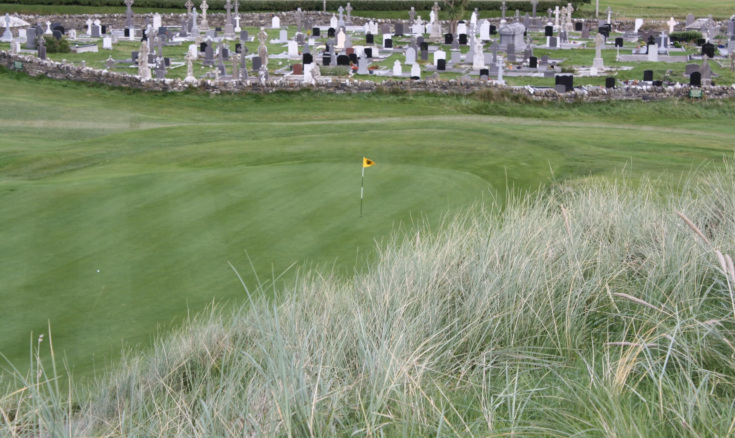 Grave Yard — Ballinaboy