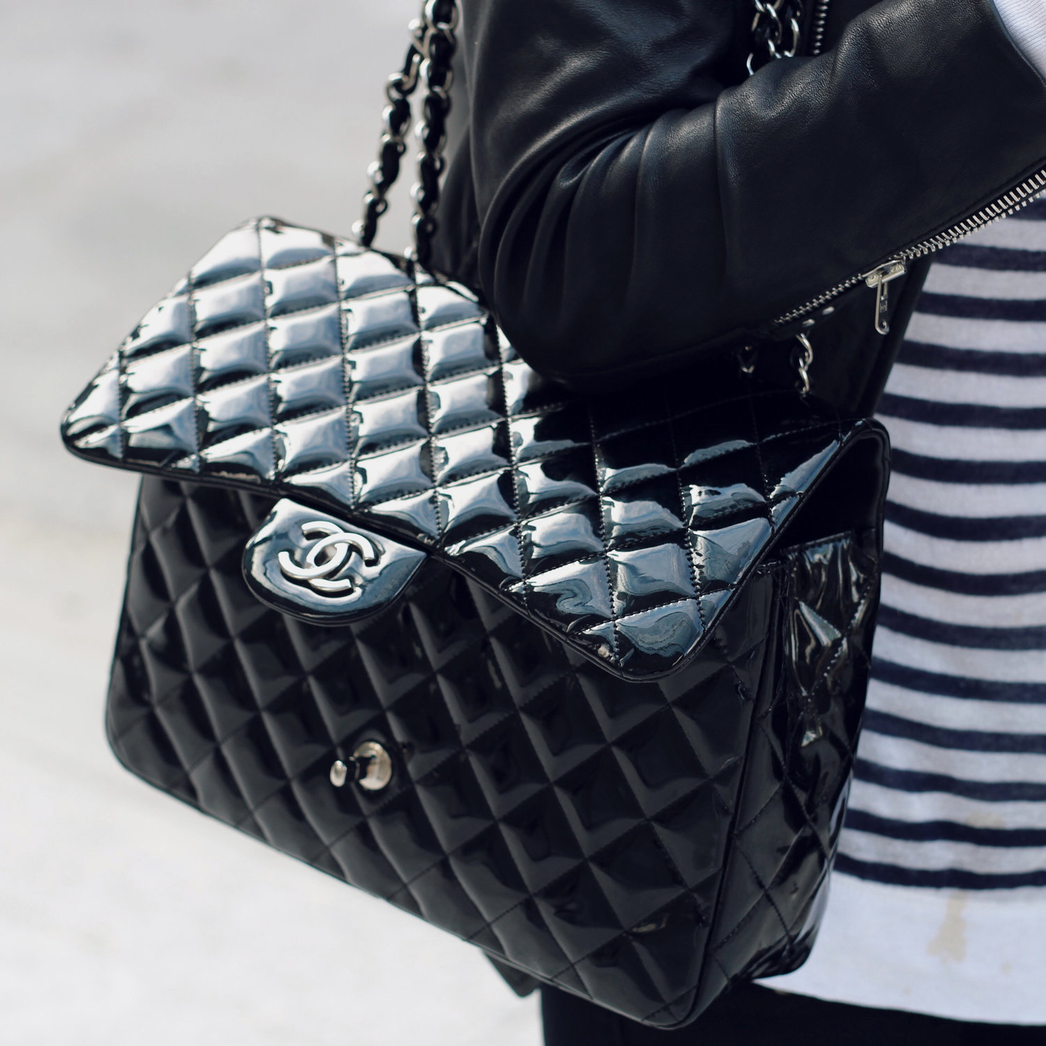 BIRKINBOY on Instagram: “Inside my bag  Chanel Jumbo Timeless double flap  bag in caviar leather/ Saint Laurent simple card h…