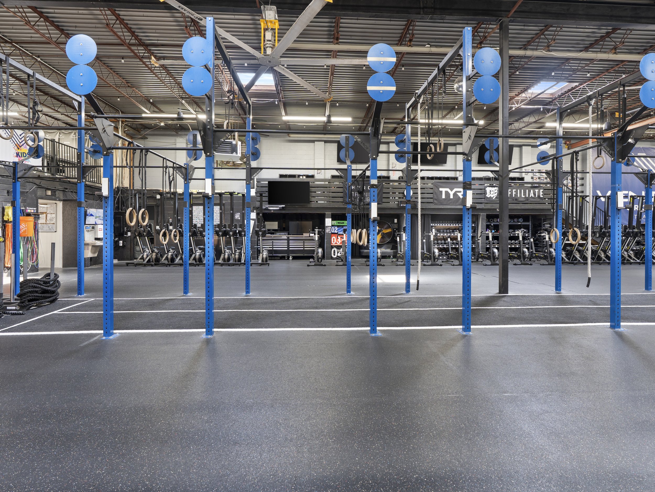 Inside Venture CrossFit