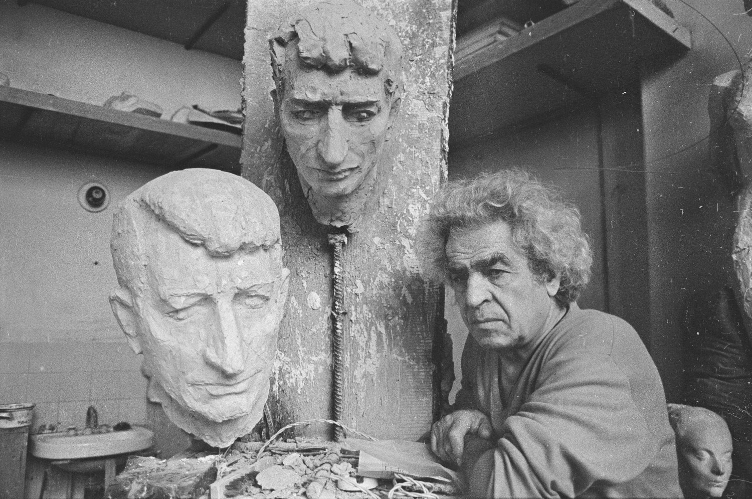 Армяне заварили детей в трубу