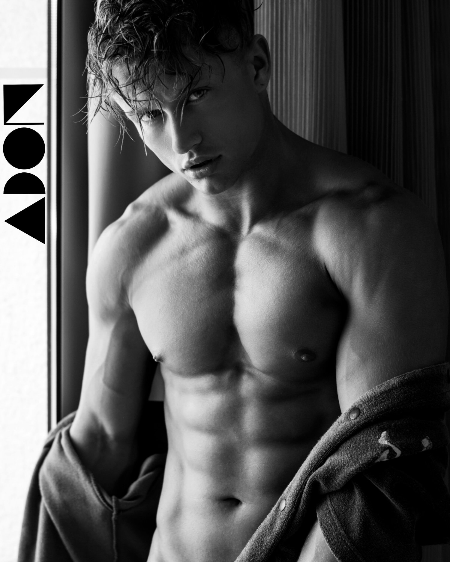 Alex Riley торс