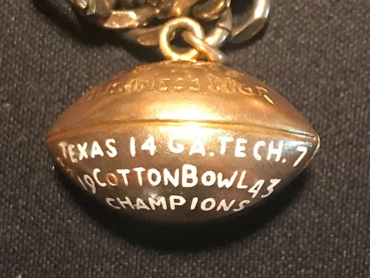 Softball, Jungmann, Bat poop, Cotton Bowl heroes, Helping Hands