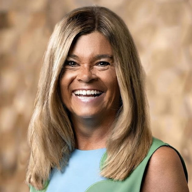 Wendy Martin headshot