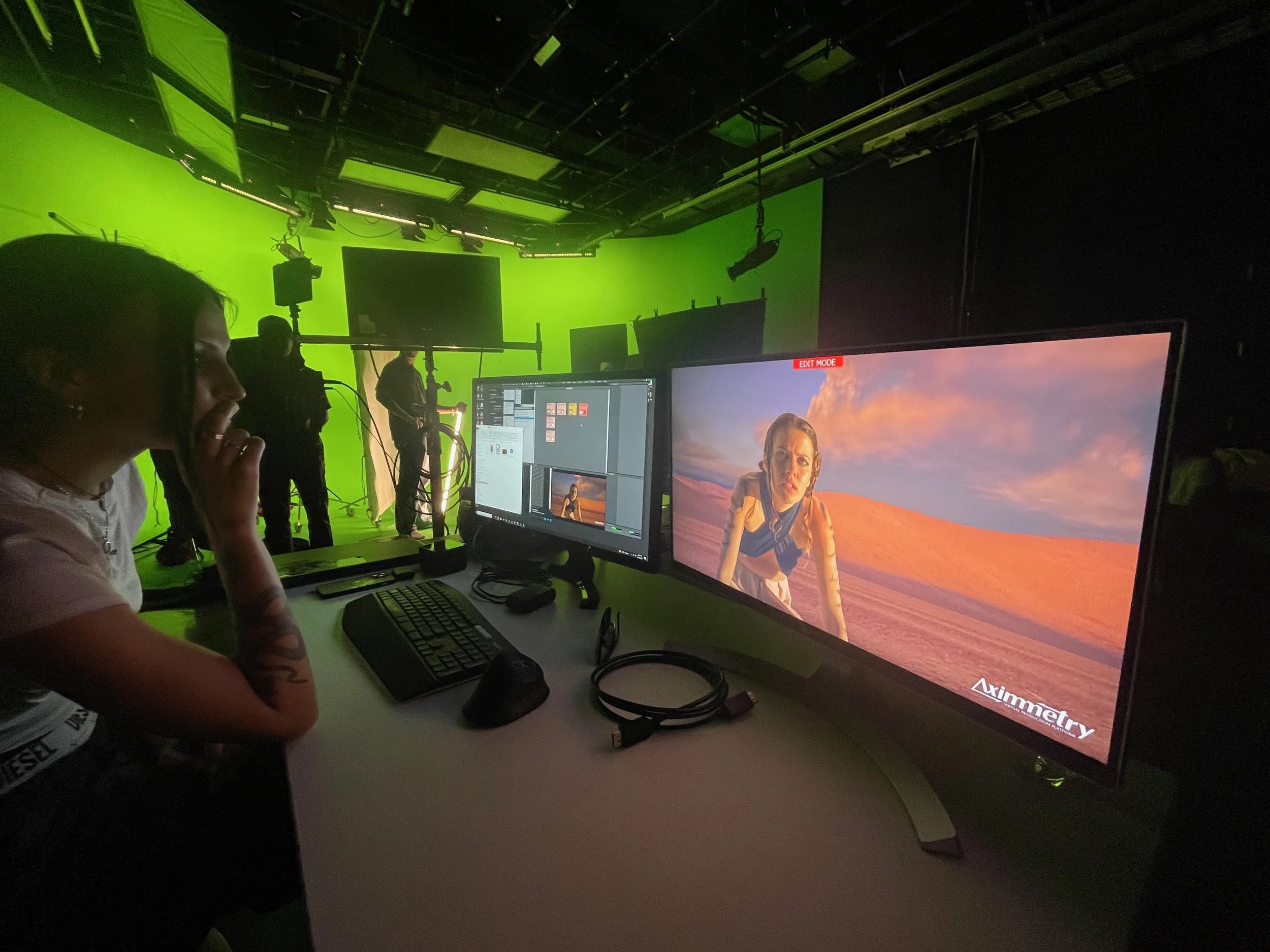 In-class lighting demonstration with student