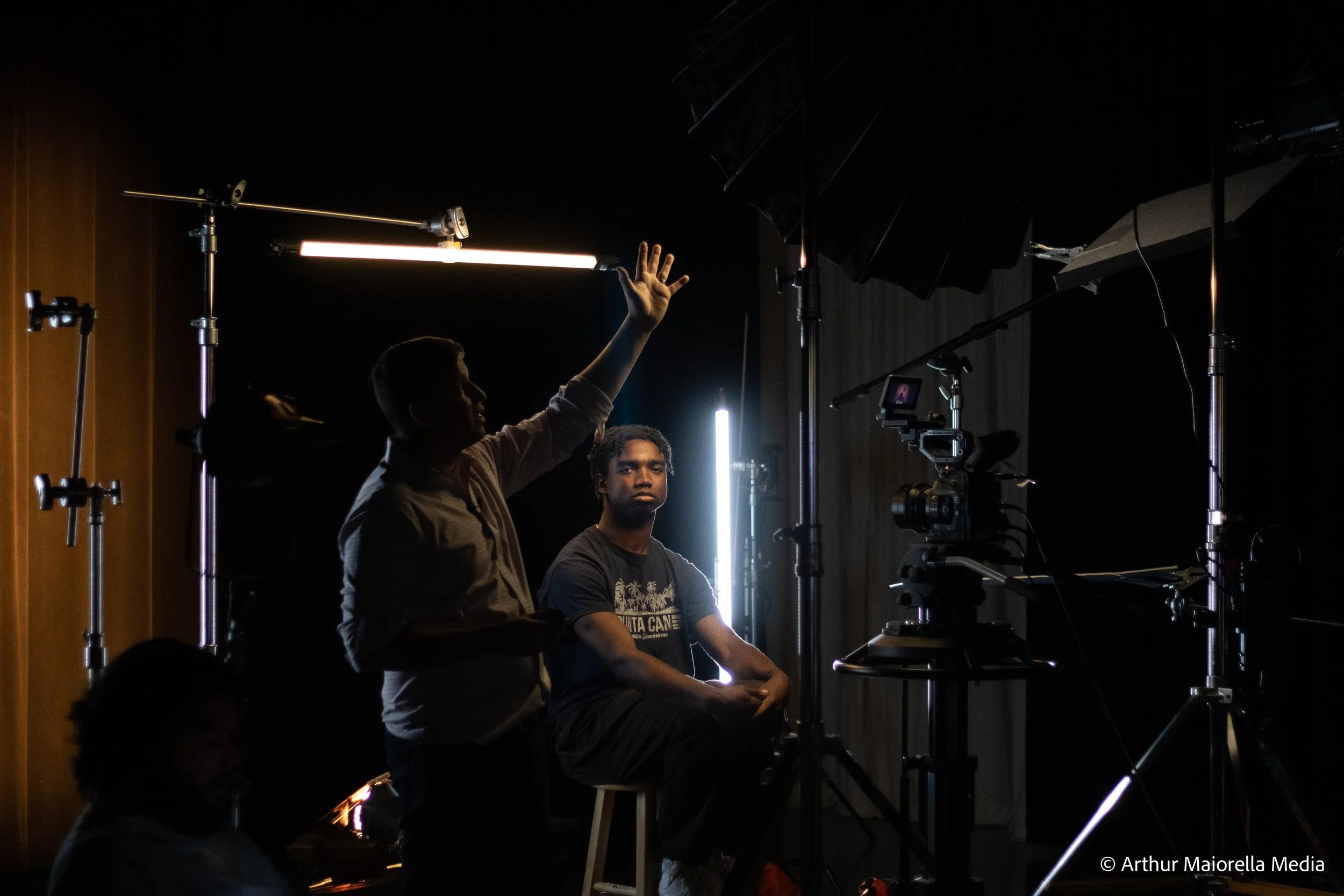 On set 8