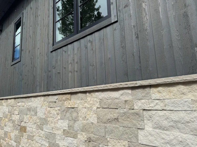 Hamptons Estate veneer and Buff wainscot caps on a facade.