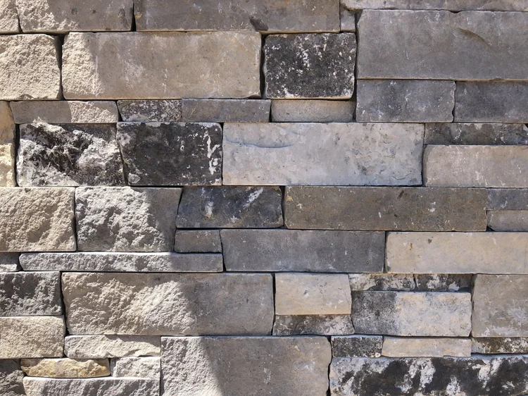 Greenwich Estate veneer.