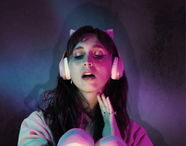 A Transgender Woman on the Internet, Crying promotional artwork