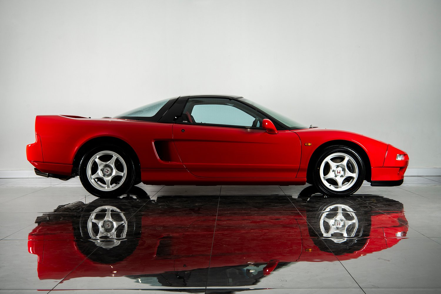 Японские купе Хонда NSX