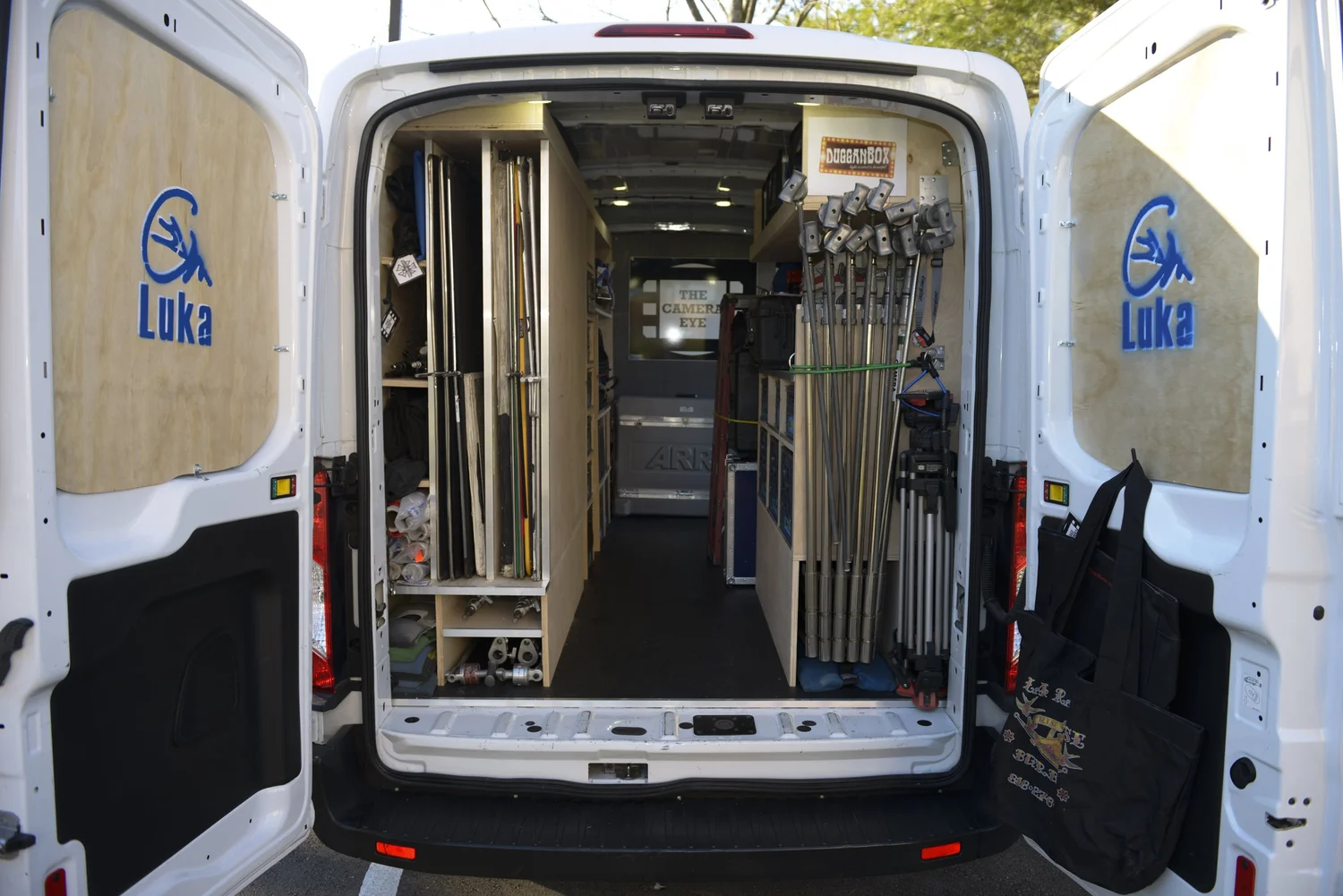 Camera EYE grip truck on location, production ready