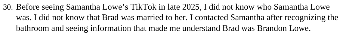 Witness declaration excerpt describing recognition of the bathroom.
