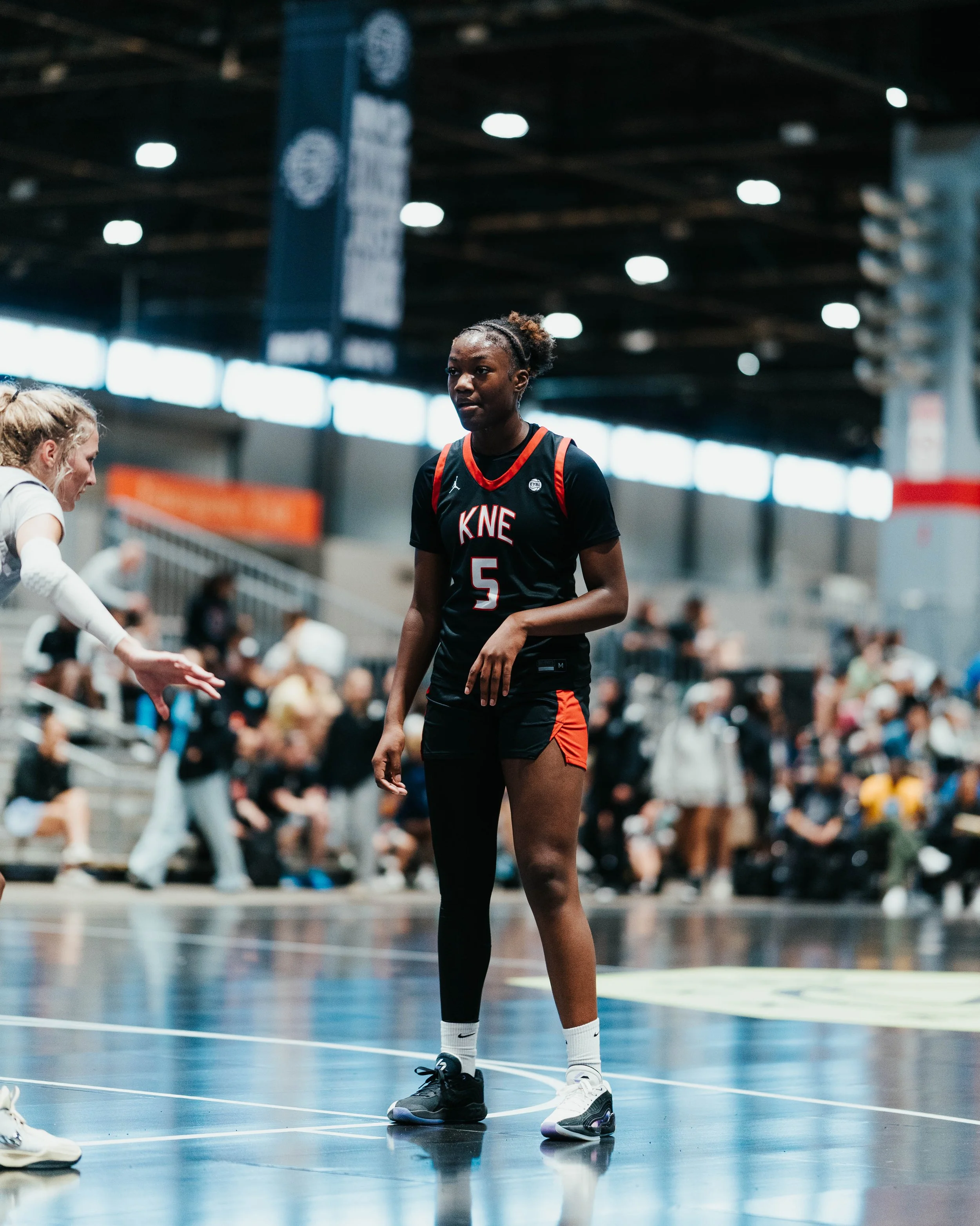 Kia Nurse Elite 2025