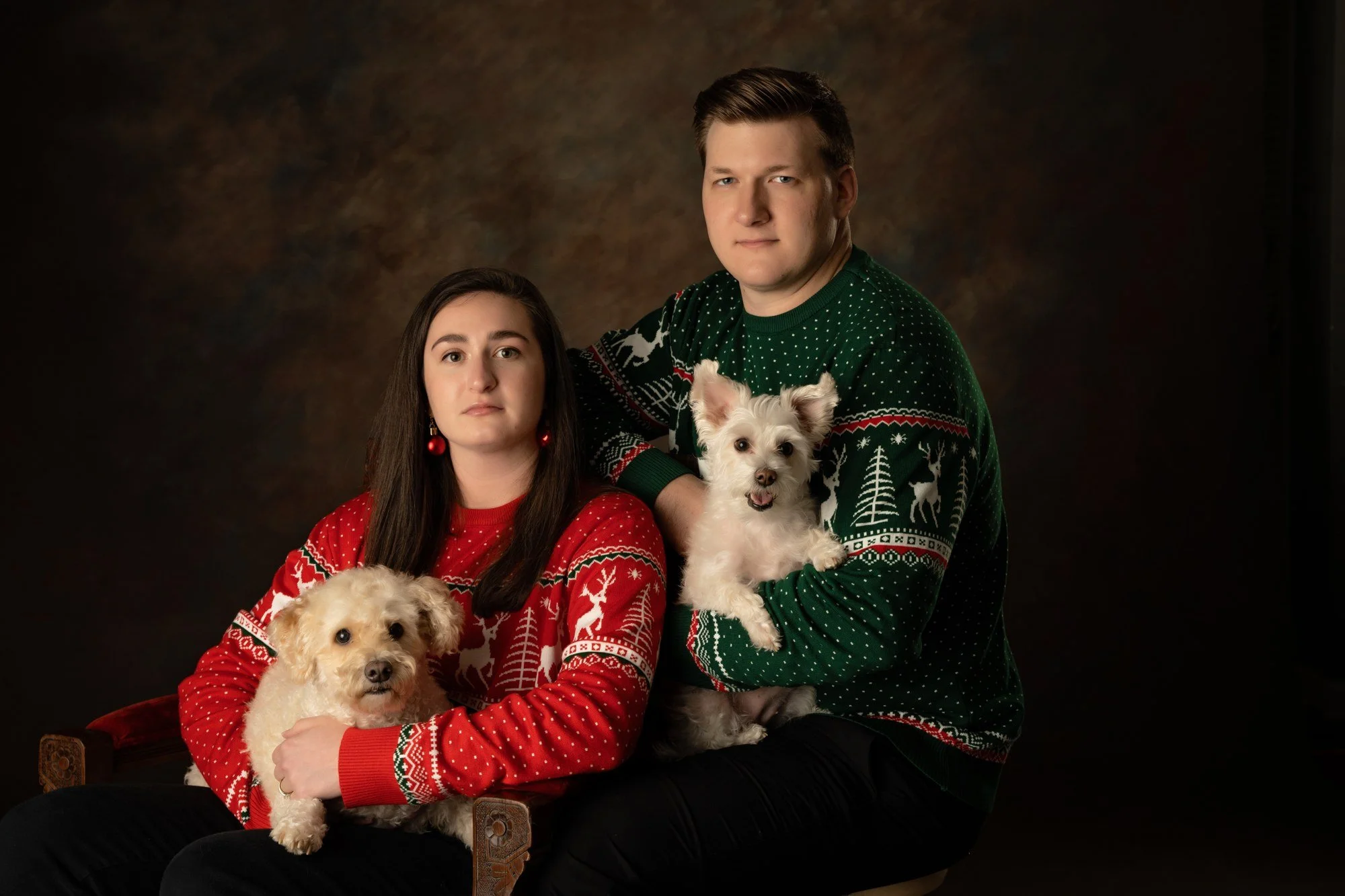 Playful Tacky Christmas portrait sample