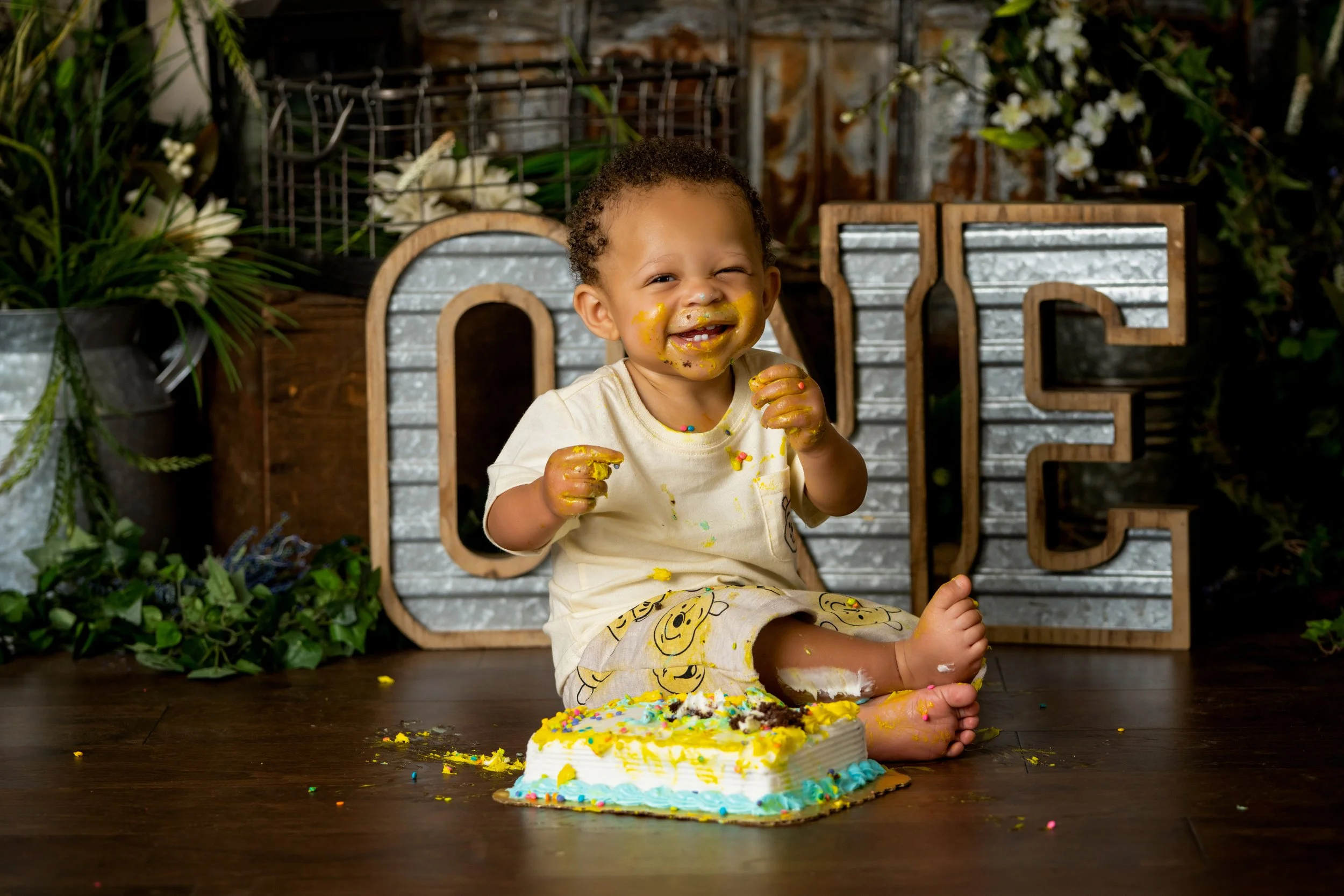 Chattanooga Smash Cake and first birthday portrait 5