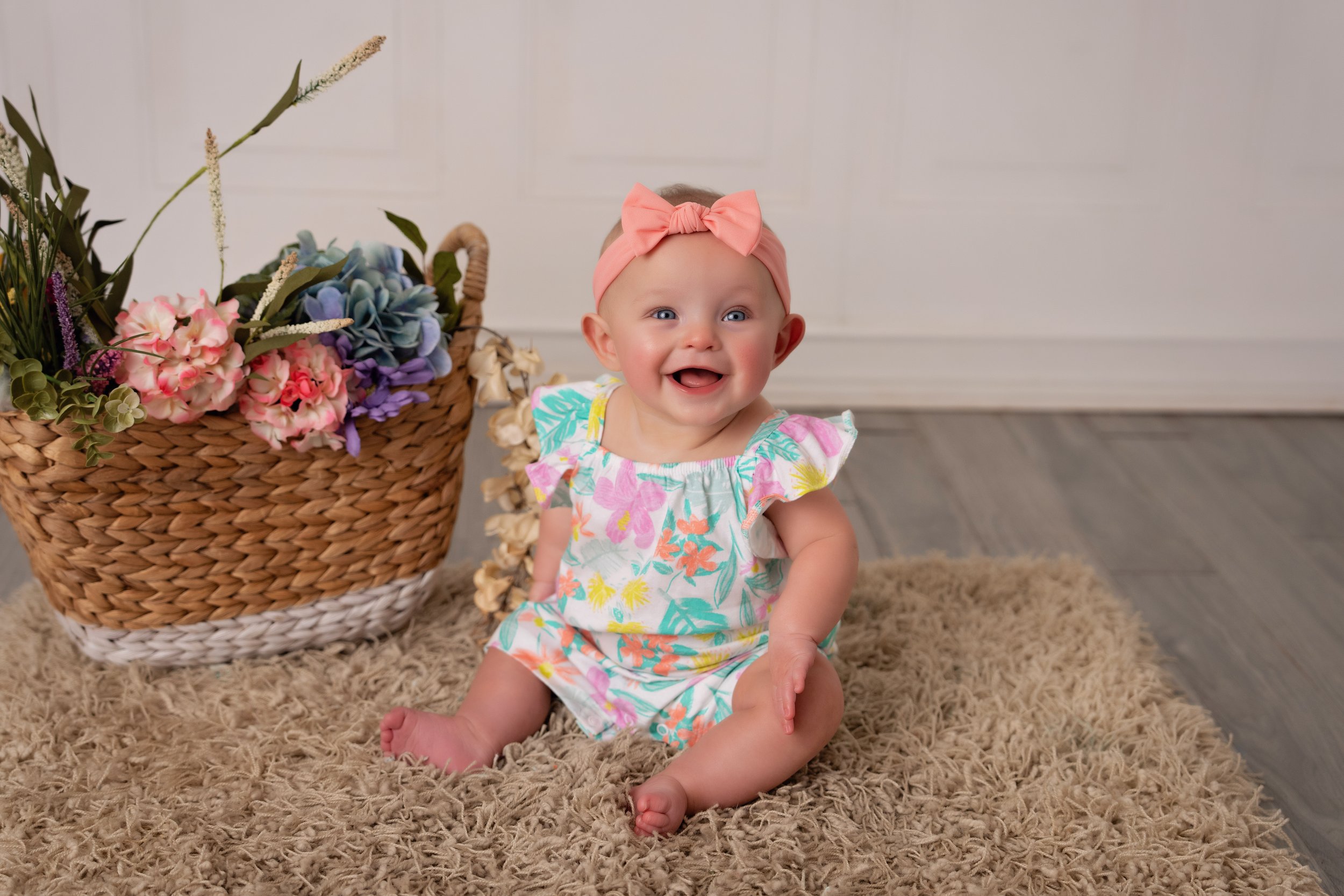 Baby milestone portrait 145 by Matt and Shea Photography in Chattanooga