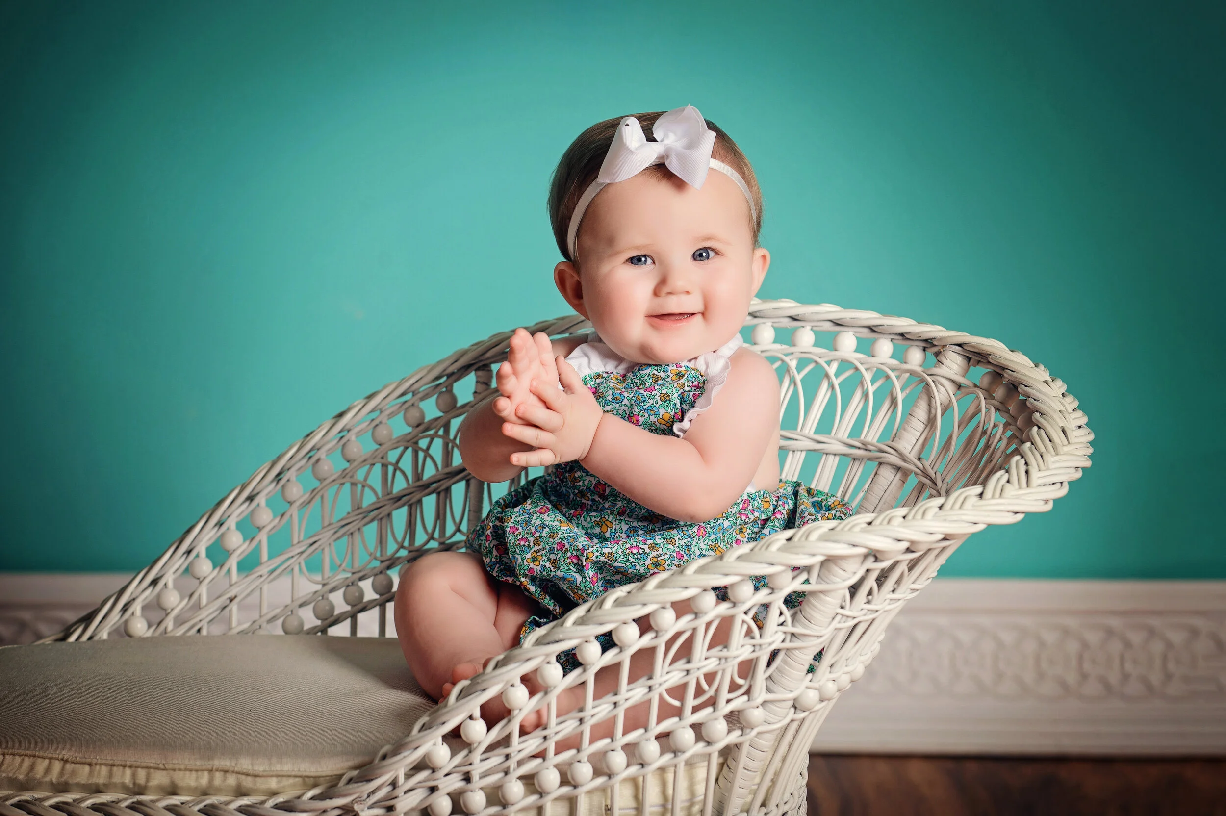 Baby milestone portrait 9 by Matt and Shea Photography in Chattanooga
