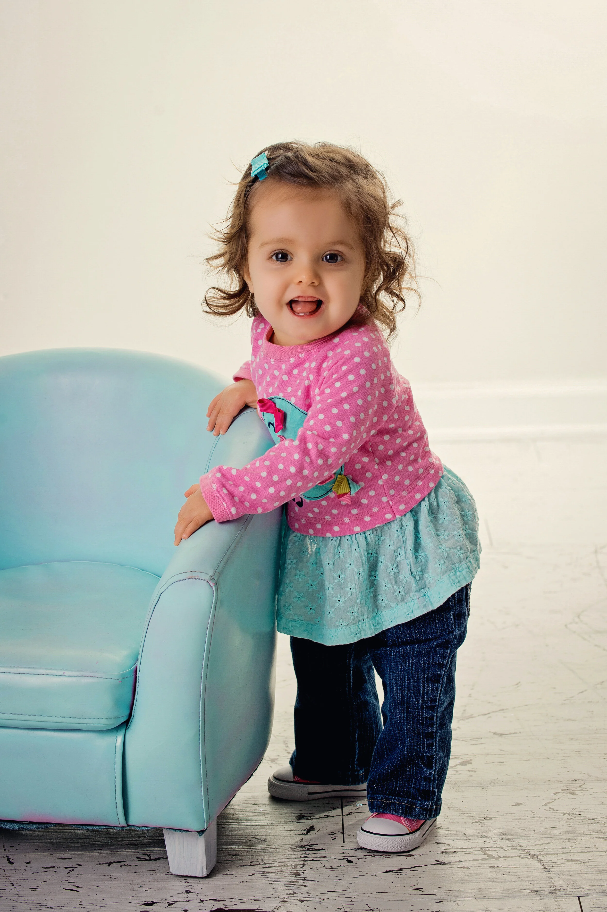 Baby milestone portrait 10 by Matt and Shea Photography in Chattanooga