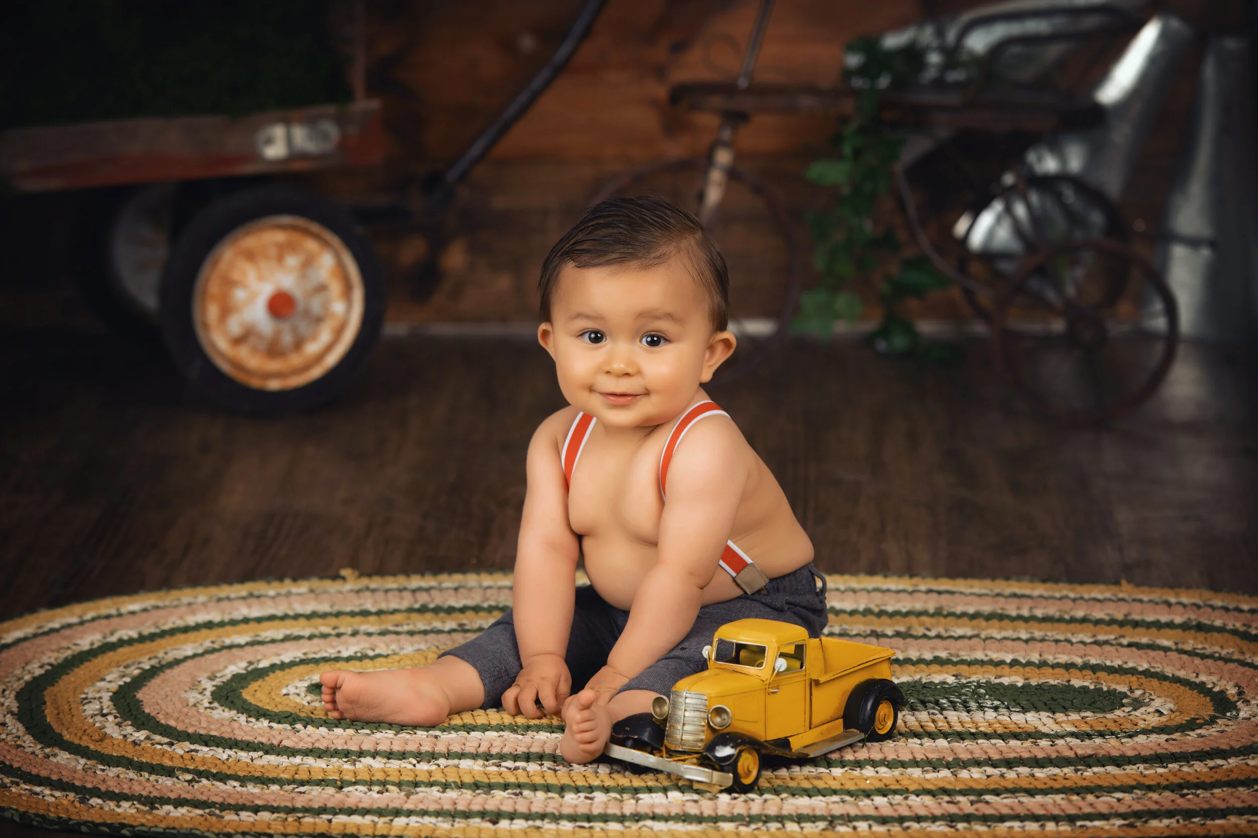 Baby milestone portrait 25 by Matt and Shea Photography in Chattanooga