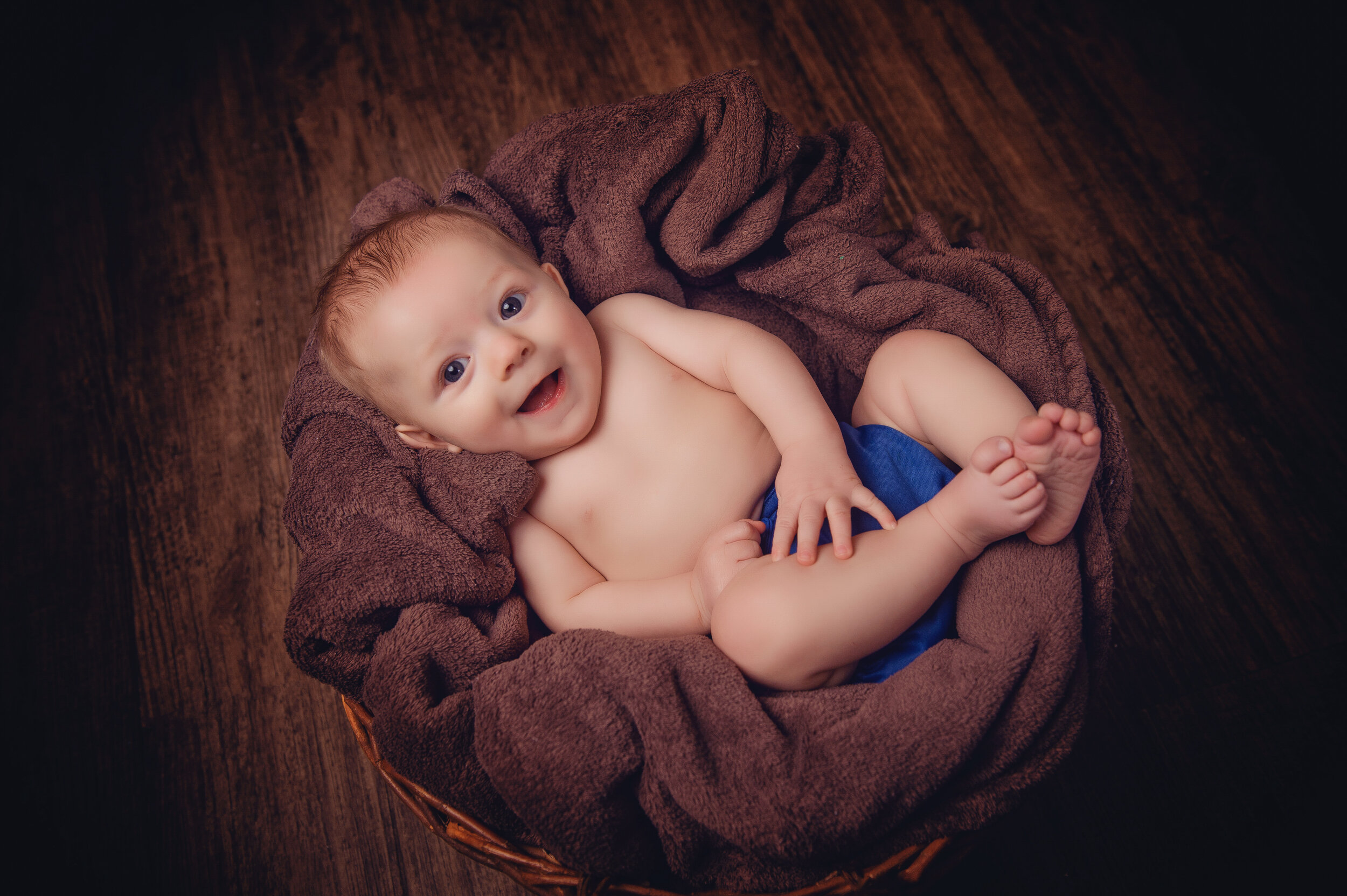 Baby milestone portrait 29 by Matt and Shea Photography in Chattanooga