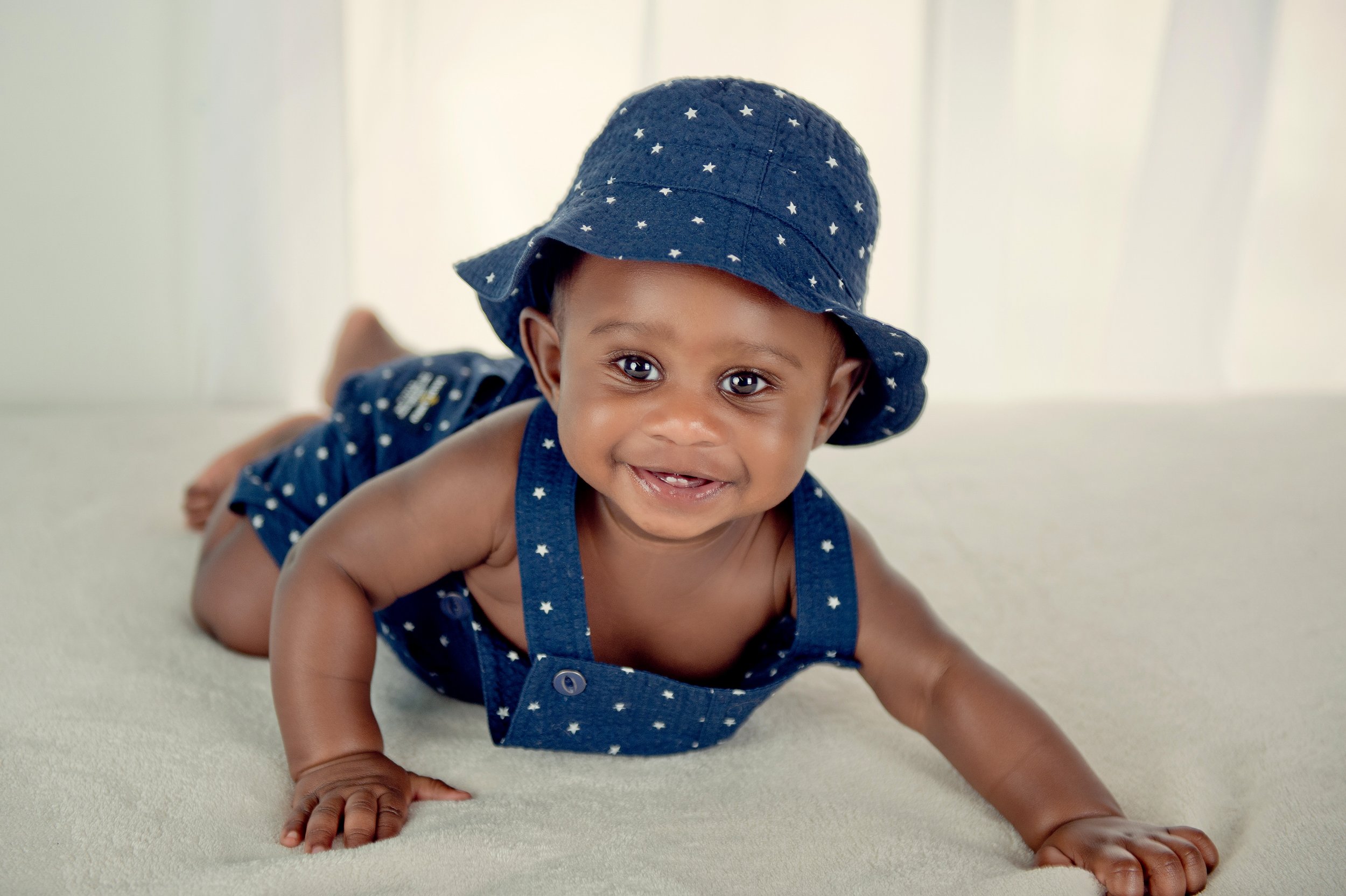 Baby milestone portrait 40 by Matt and Shea Photography in Chattanooga