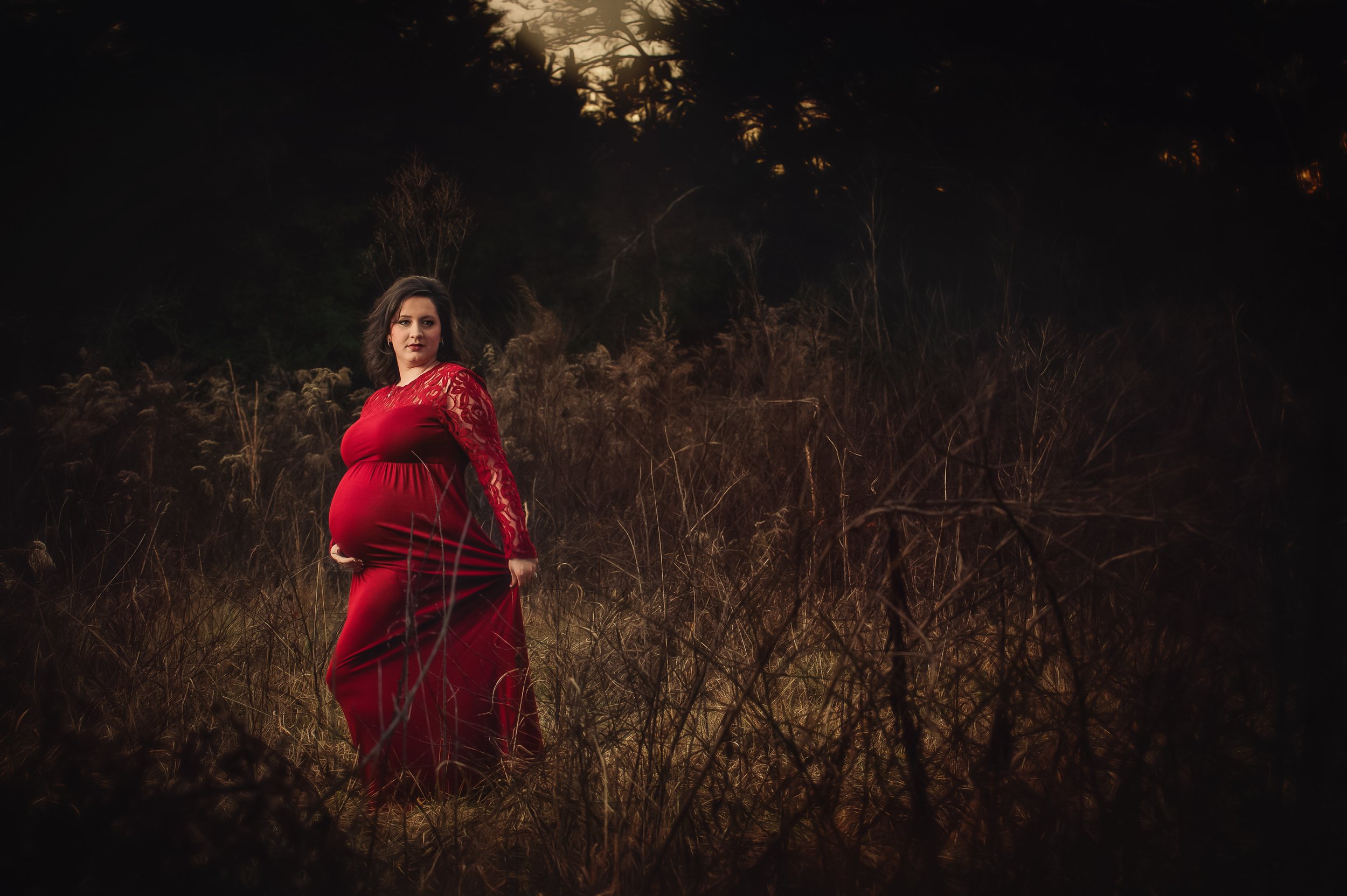 Chattanooga maternity portrait by Matt and Shea Photography