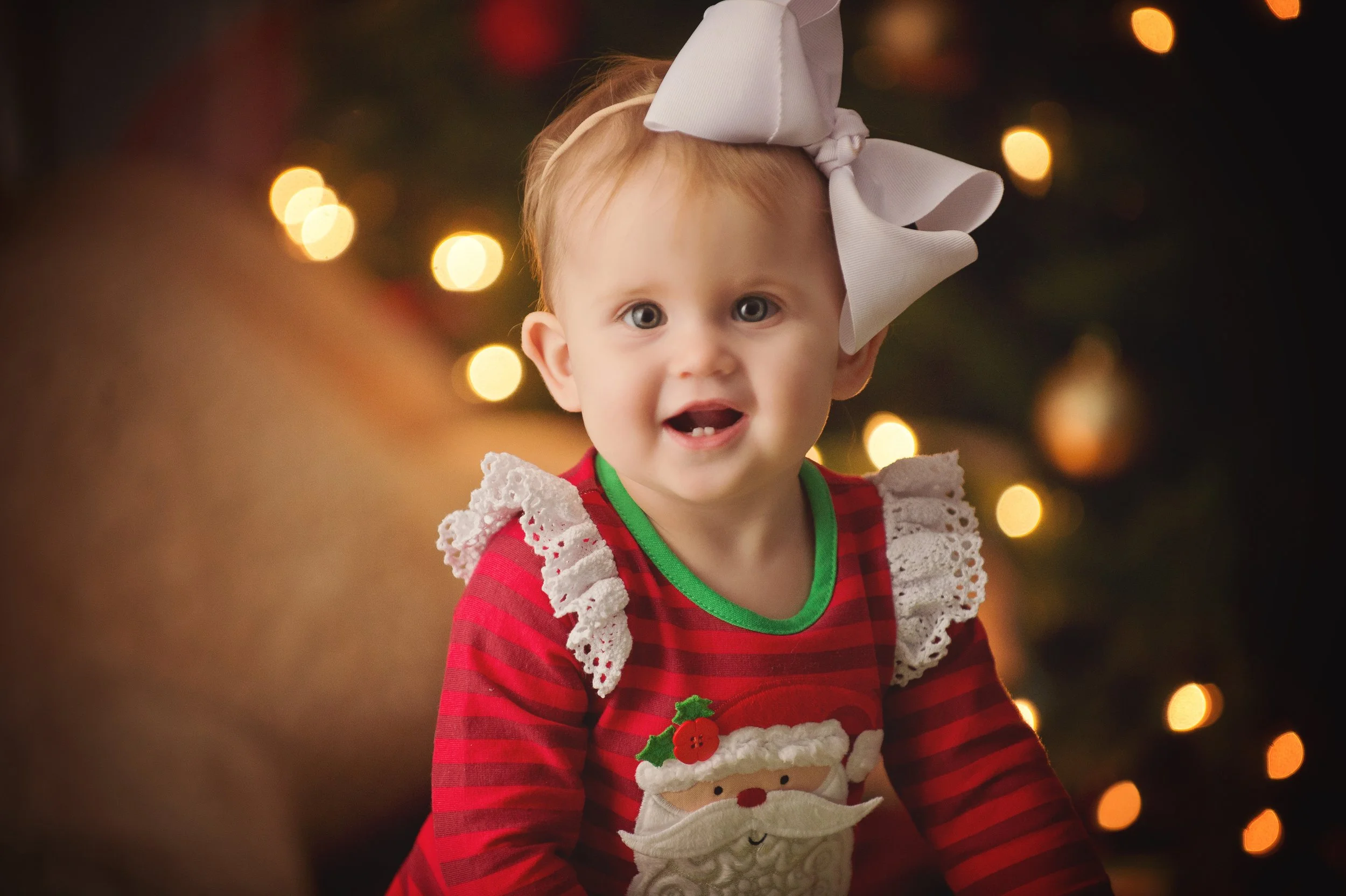 Christmas family and children studio portrait by Matt & Shea Photography