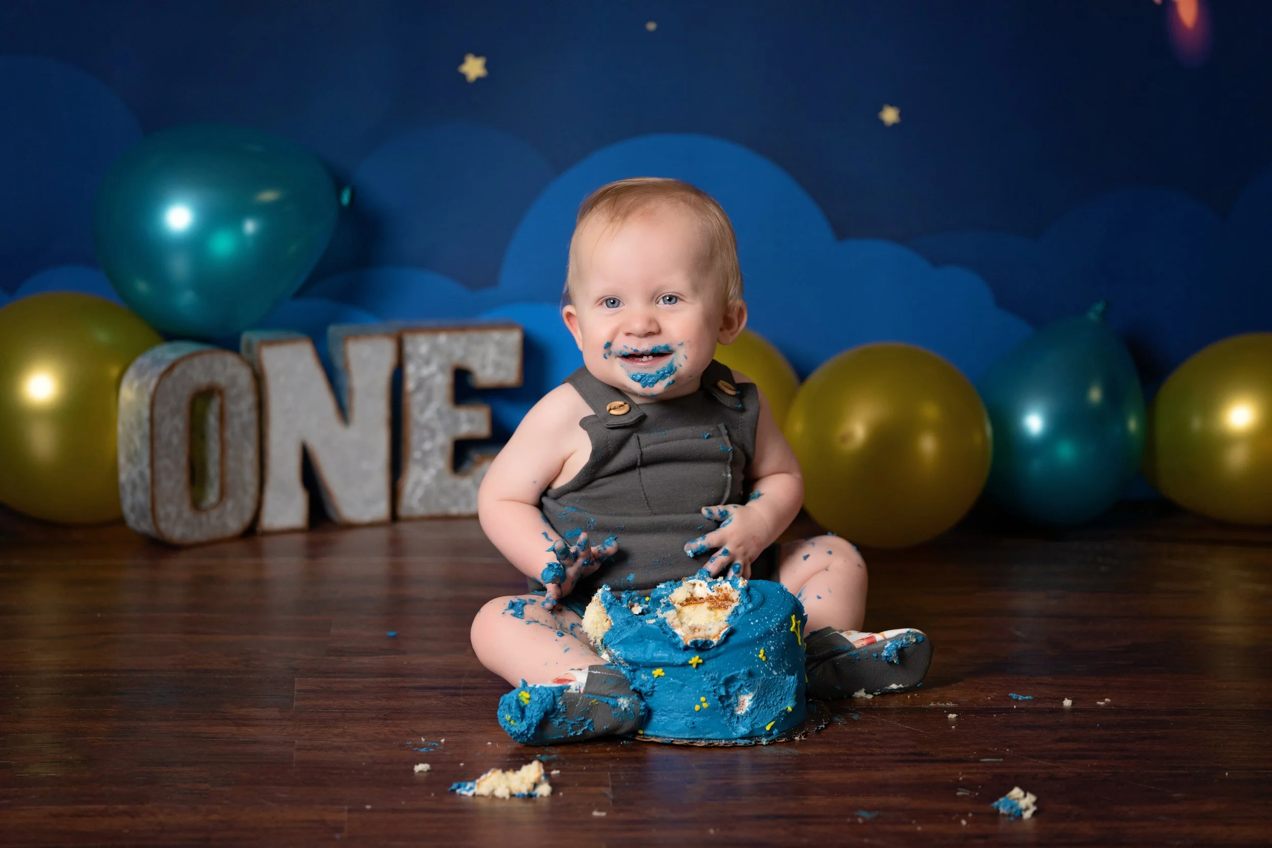 Chattanooga Smash Cake and first birthday portrait 11