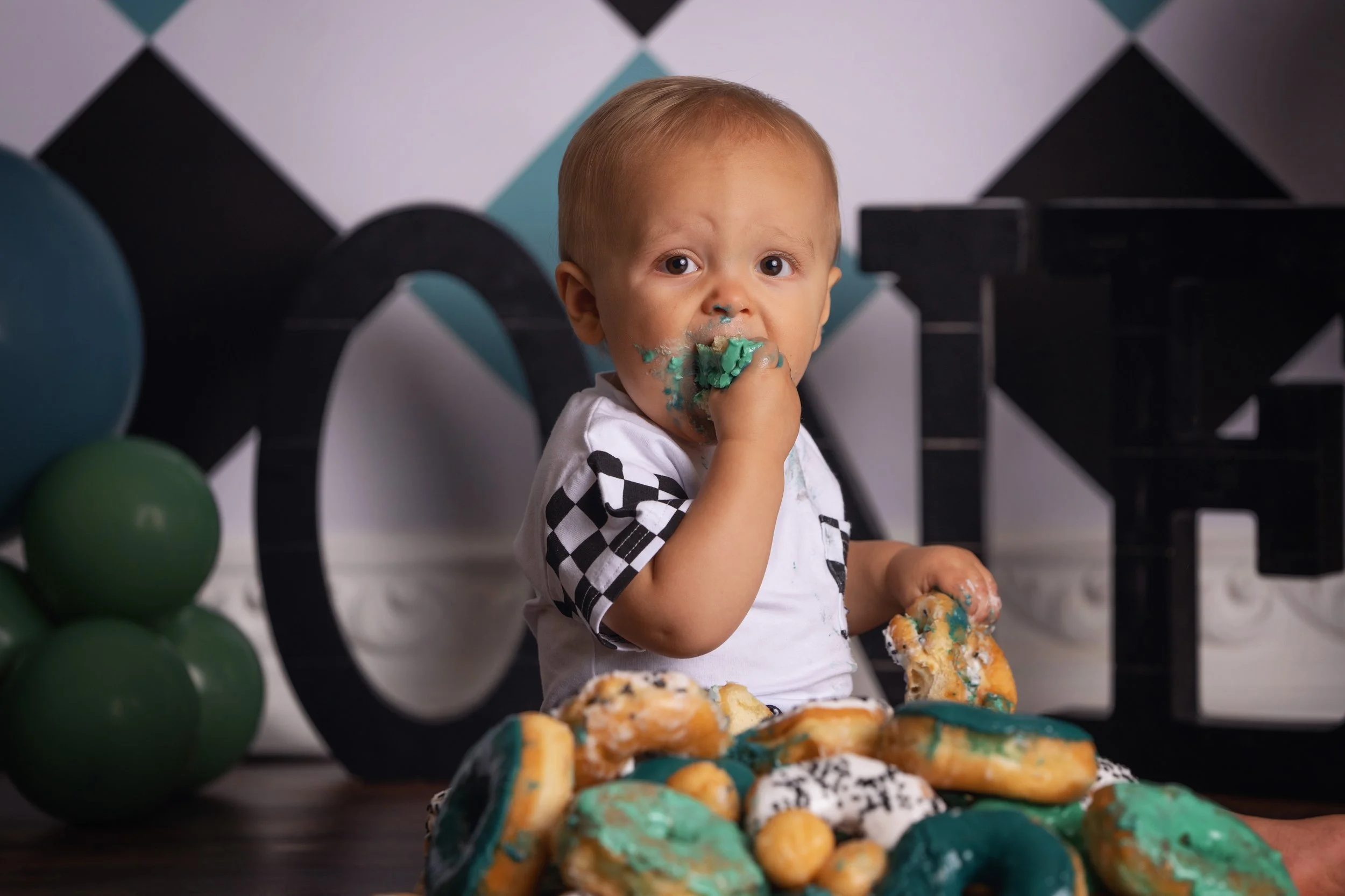 Chattanooga Smash Cake and first birthday portrait 20