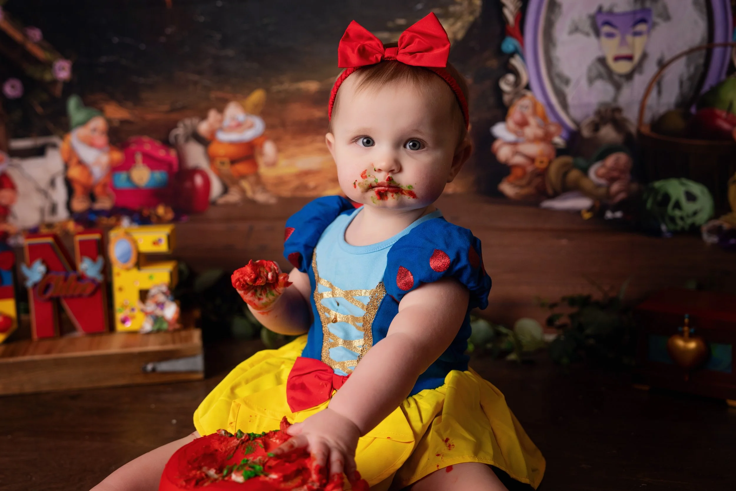 Chattanooga Smash Cake and first birthday portrait 27