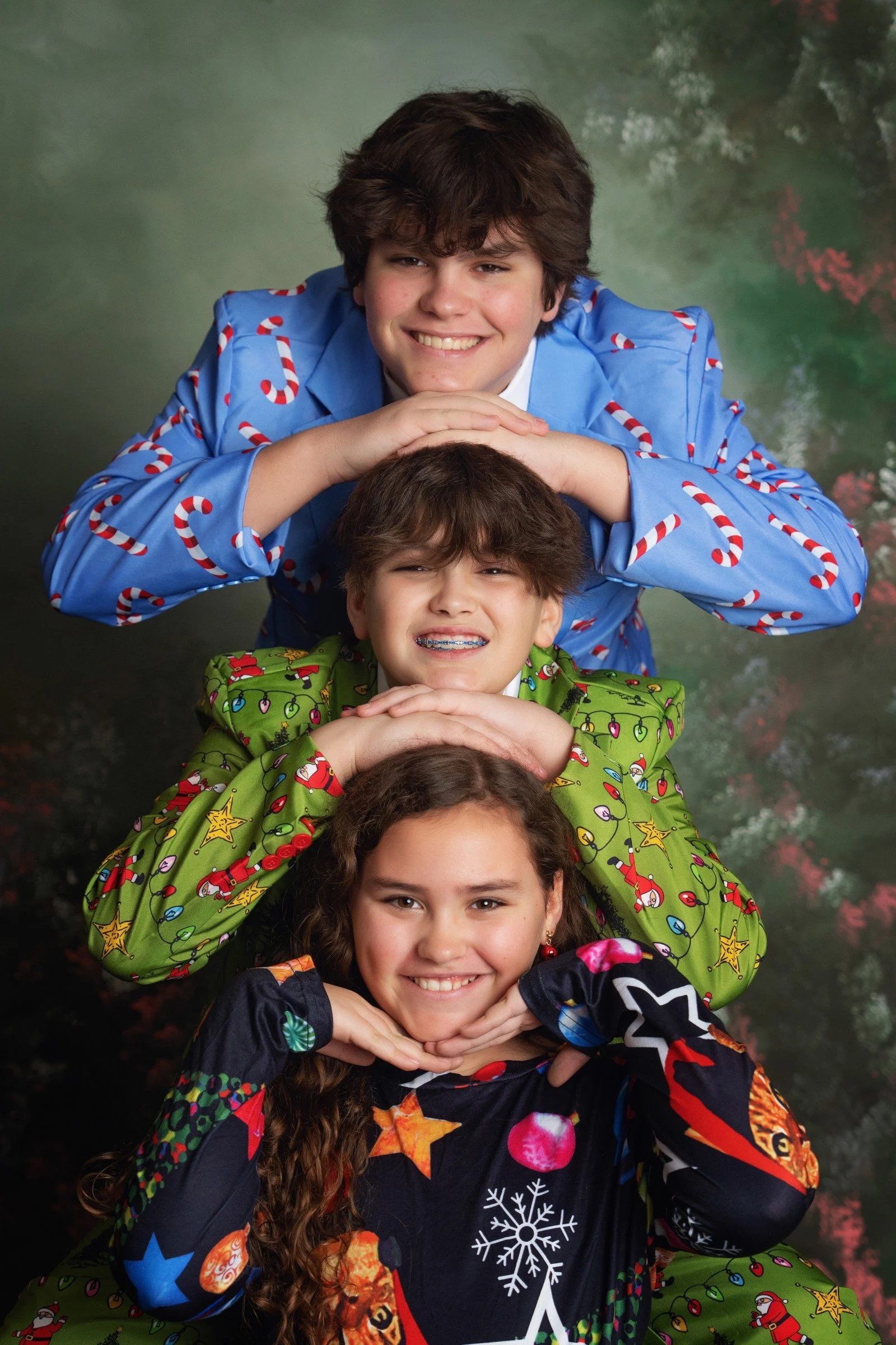 Tacky Christmas portrait sample