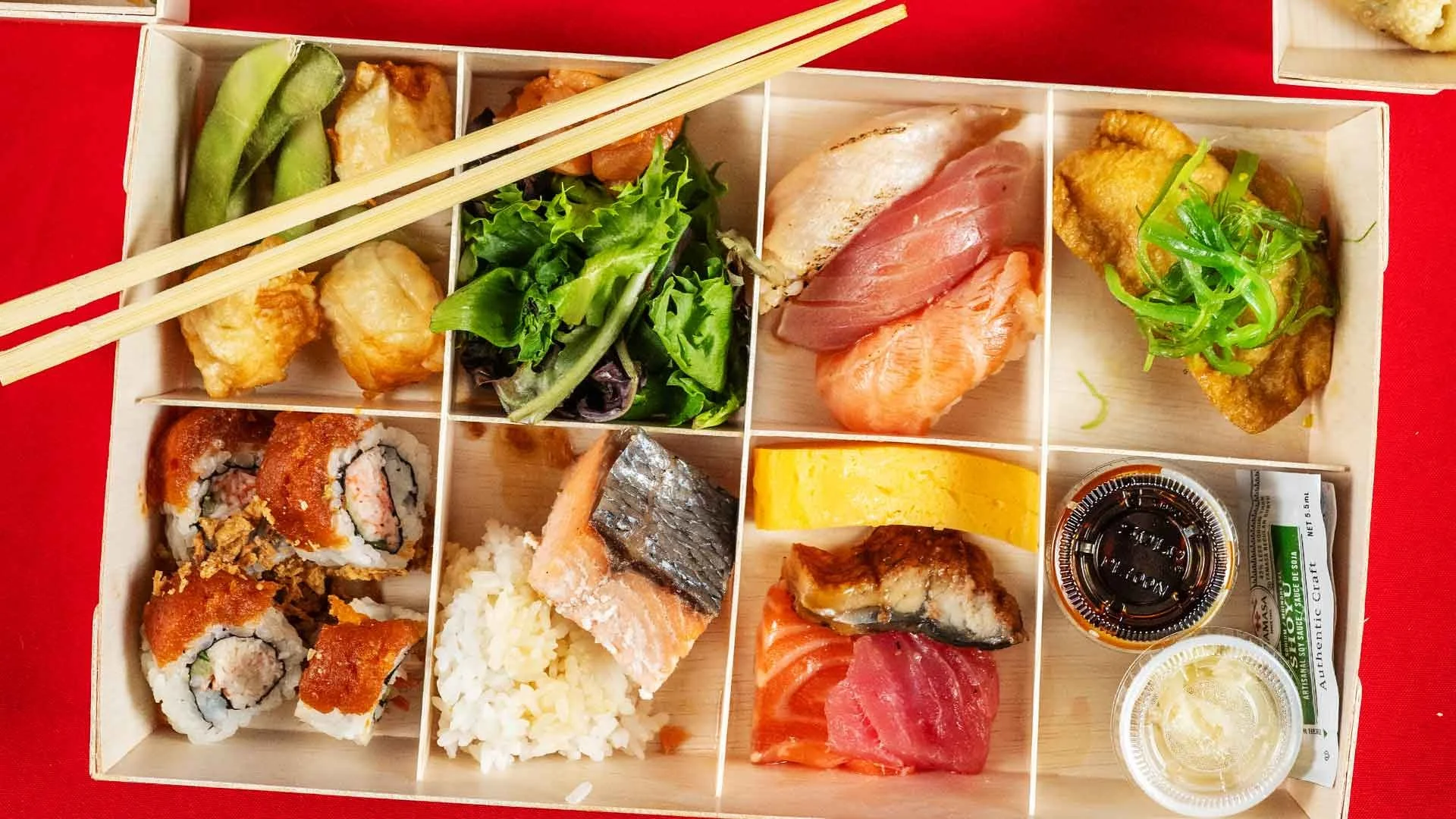 Sushi bento and dining experience