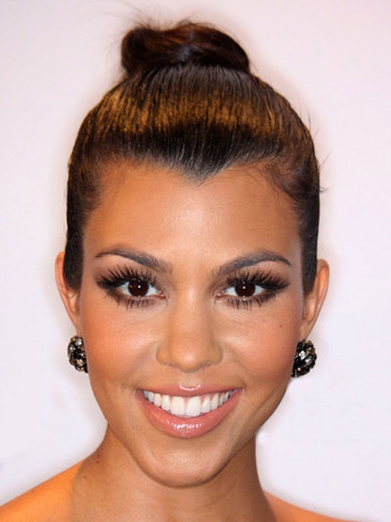 Example of a widow's peak hairline on Kourtney Kardashian-Barker