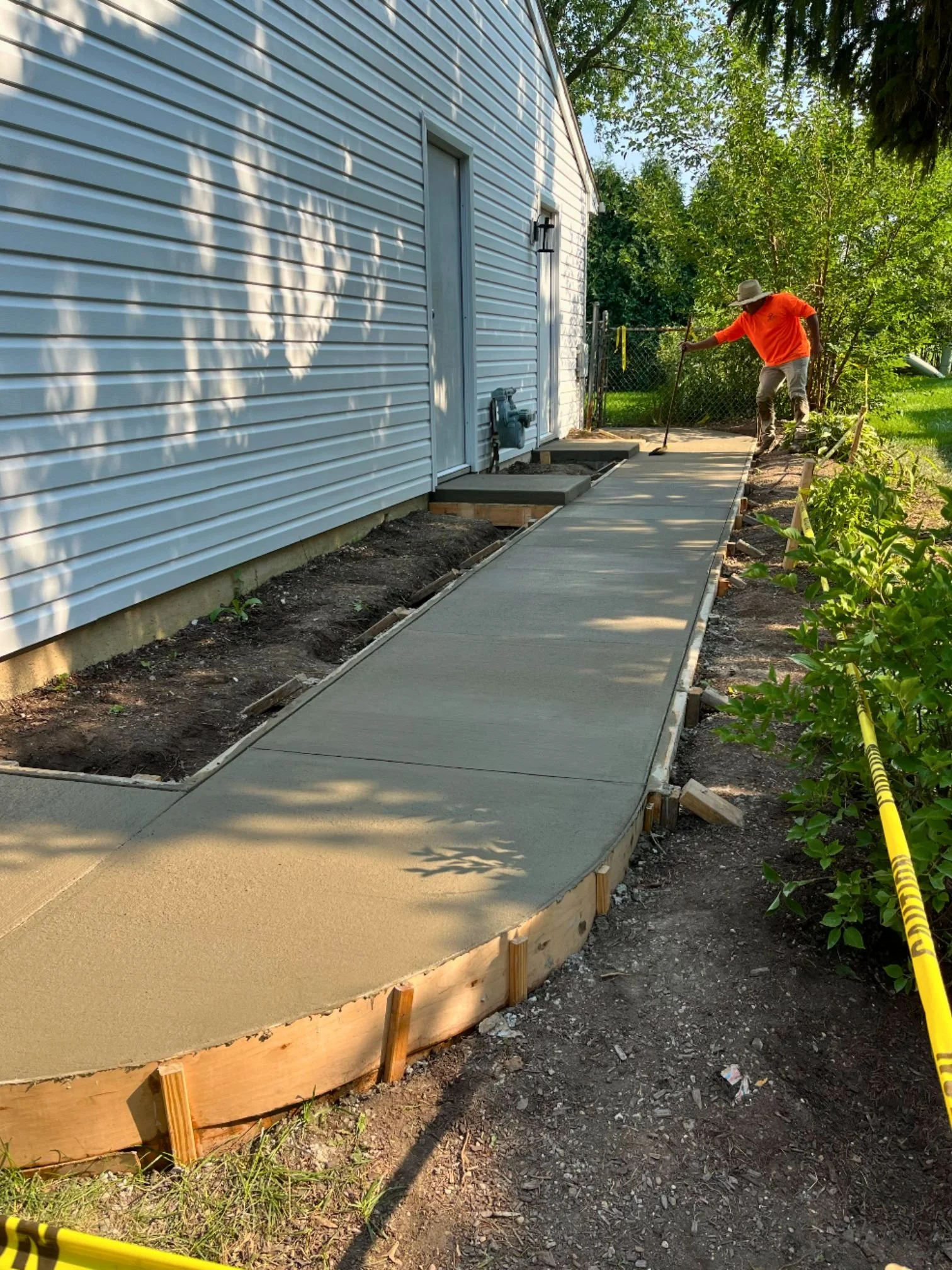 Concrete walkway finishing in Schaumburg, Illinois.